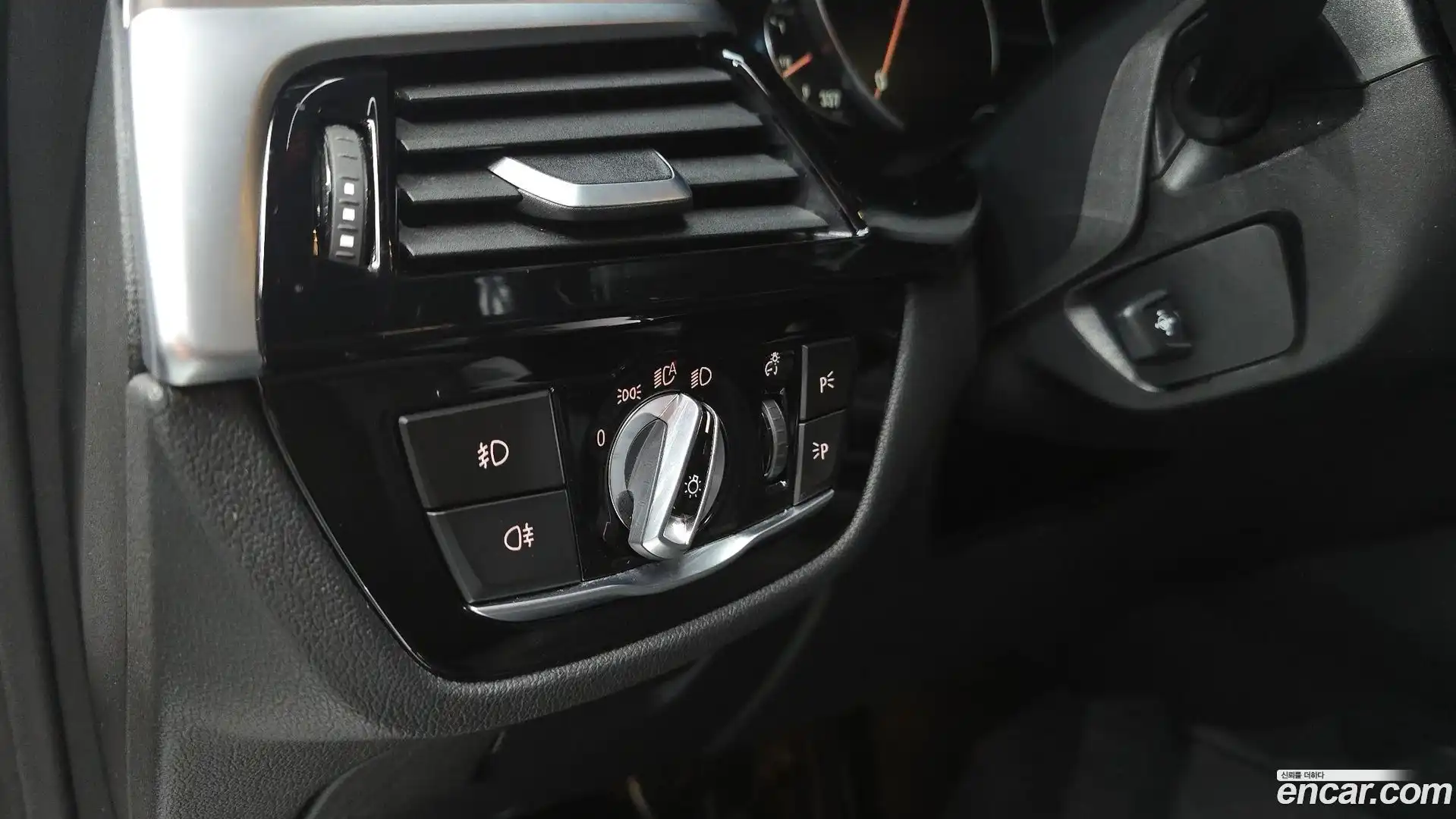 5-Series BMW 2017.8-OPTION-040