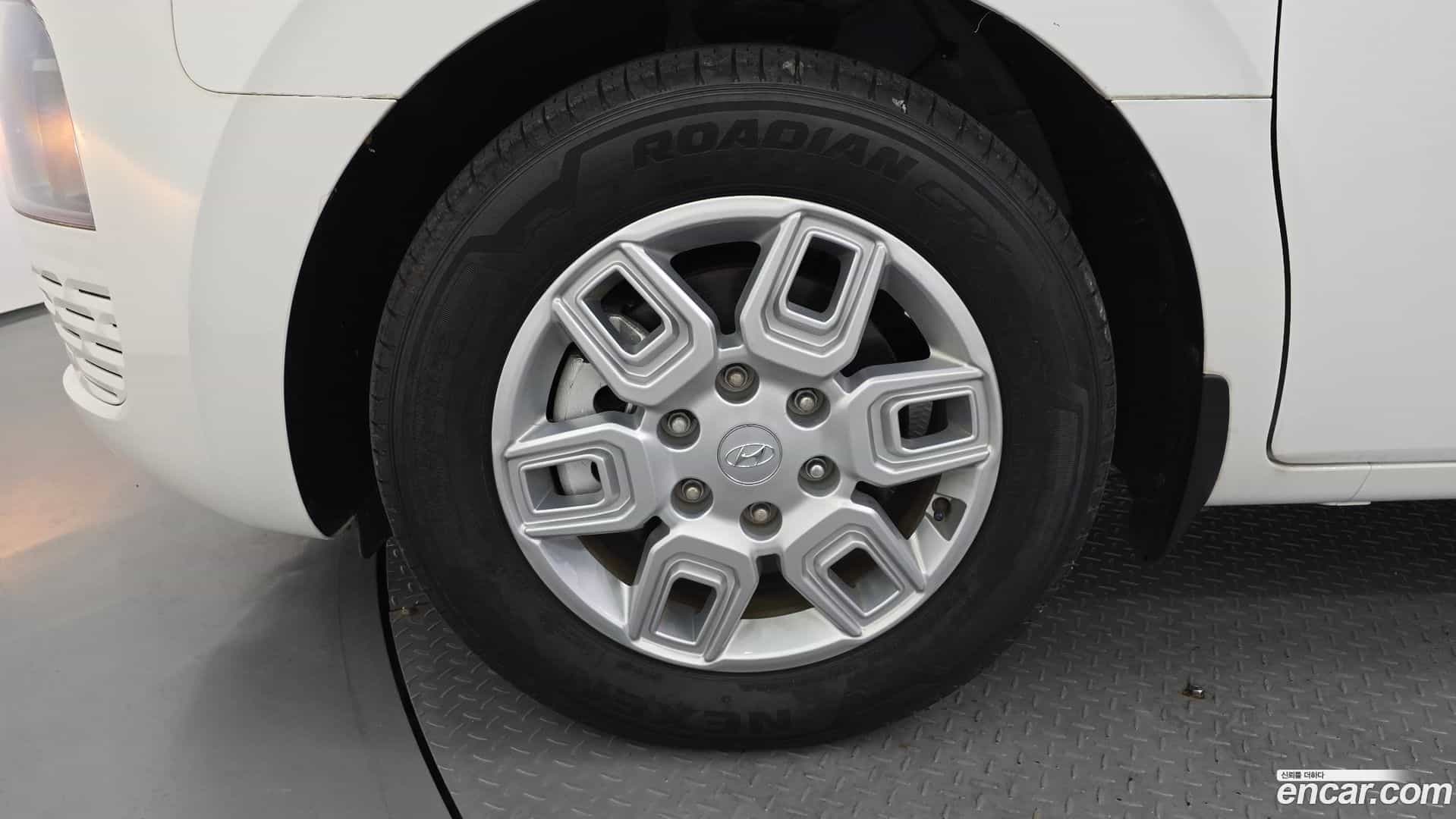 Staria Hyundai 2023.3-OUTER-005