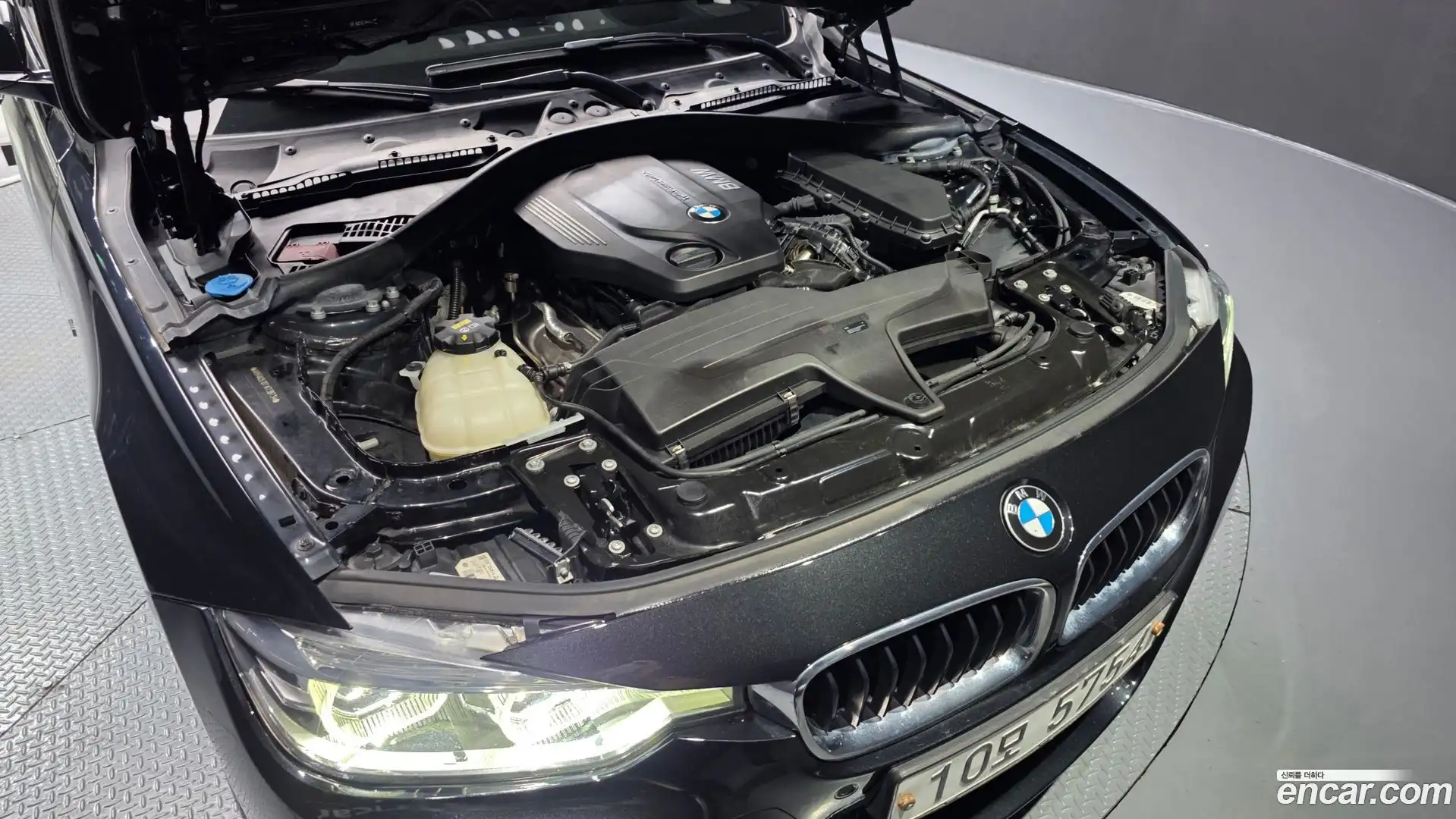 3-Series BMW 2018.11-OUTER-006
