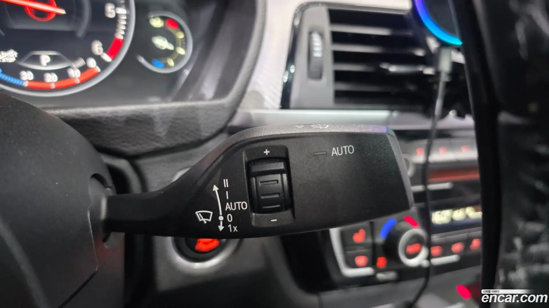 3-Series BMW 2018.11-OPTION-042
