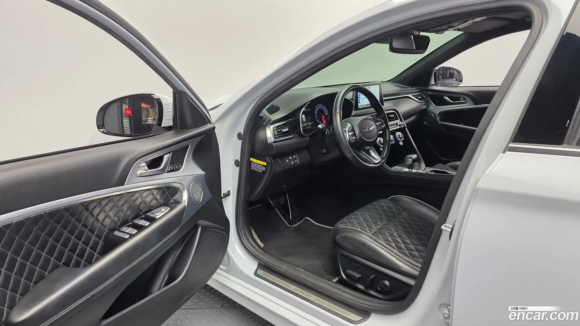 G70 Genesis 2017.10-INNER-010