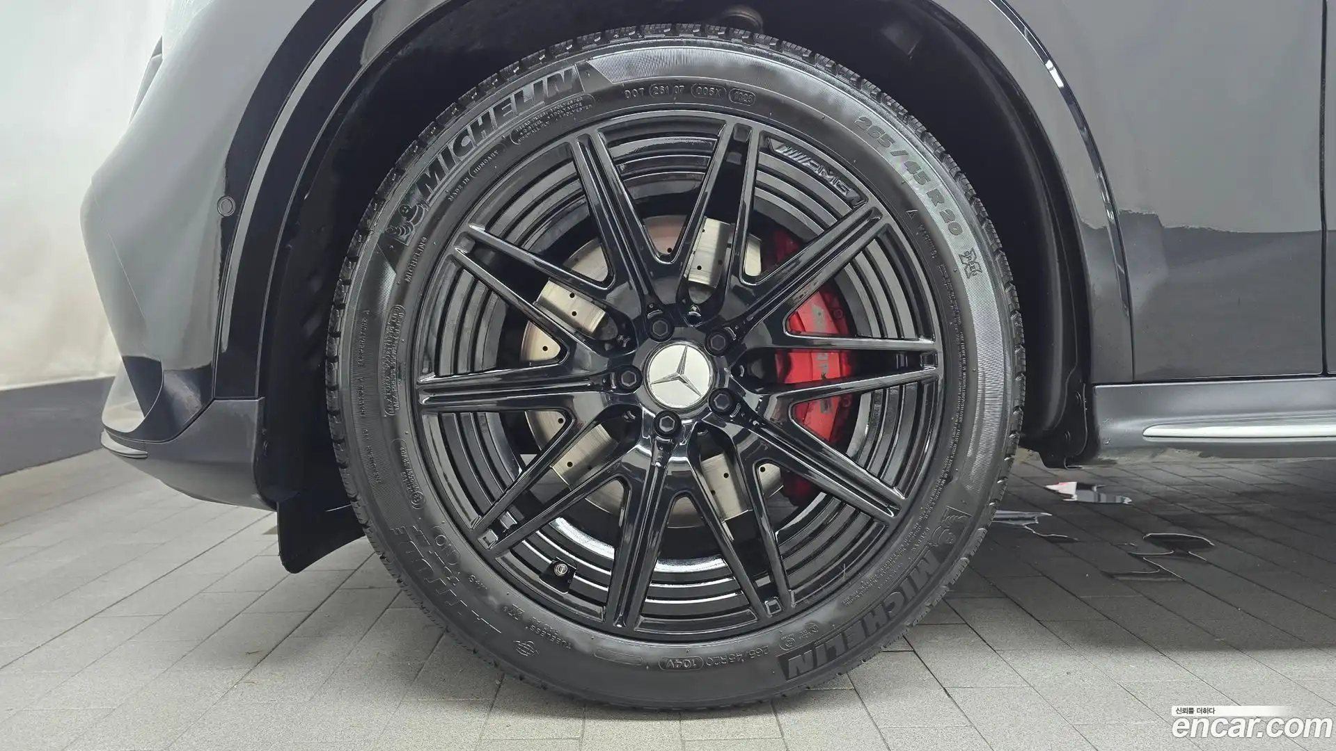 GLC-Class Mercedes-Benz 2025.8-OUTER-005