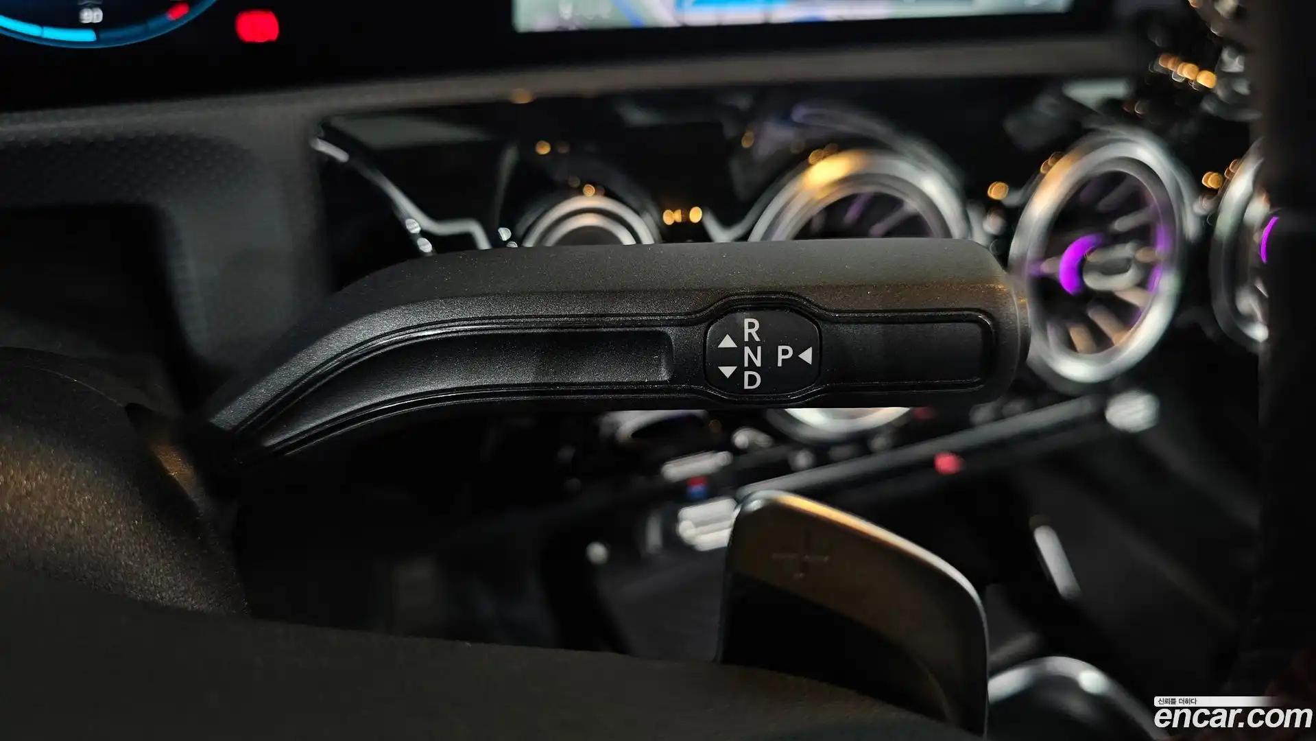 A-Class Mercedes-Benz 2021.6-INNER-009