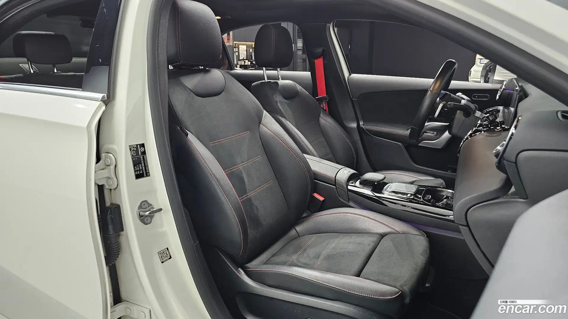 A-Class Mercedes-Benz 2021.6-INNER-036