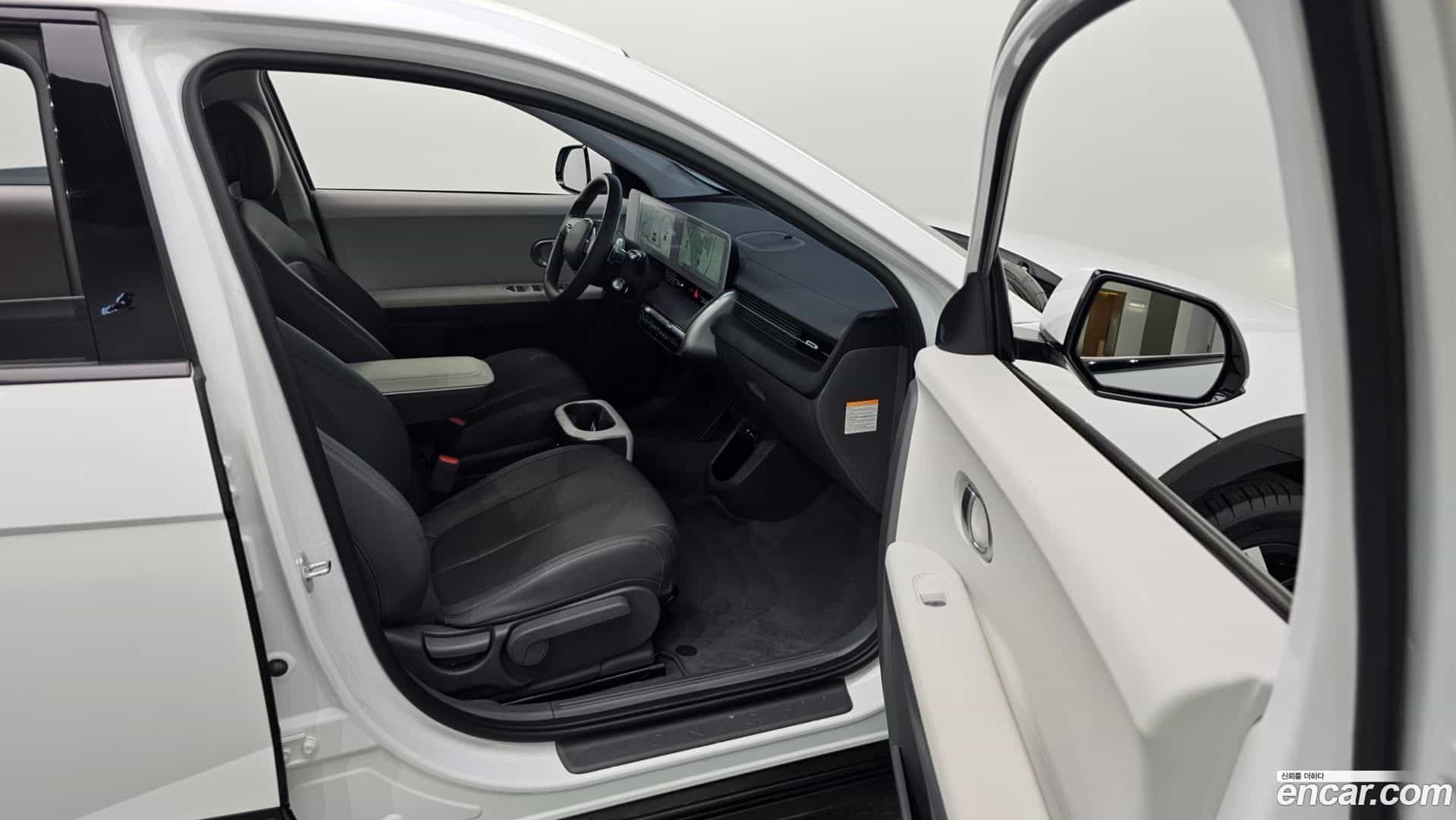 Ioniq5 Hyundai 2021.5-INNER-036