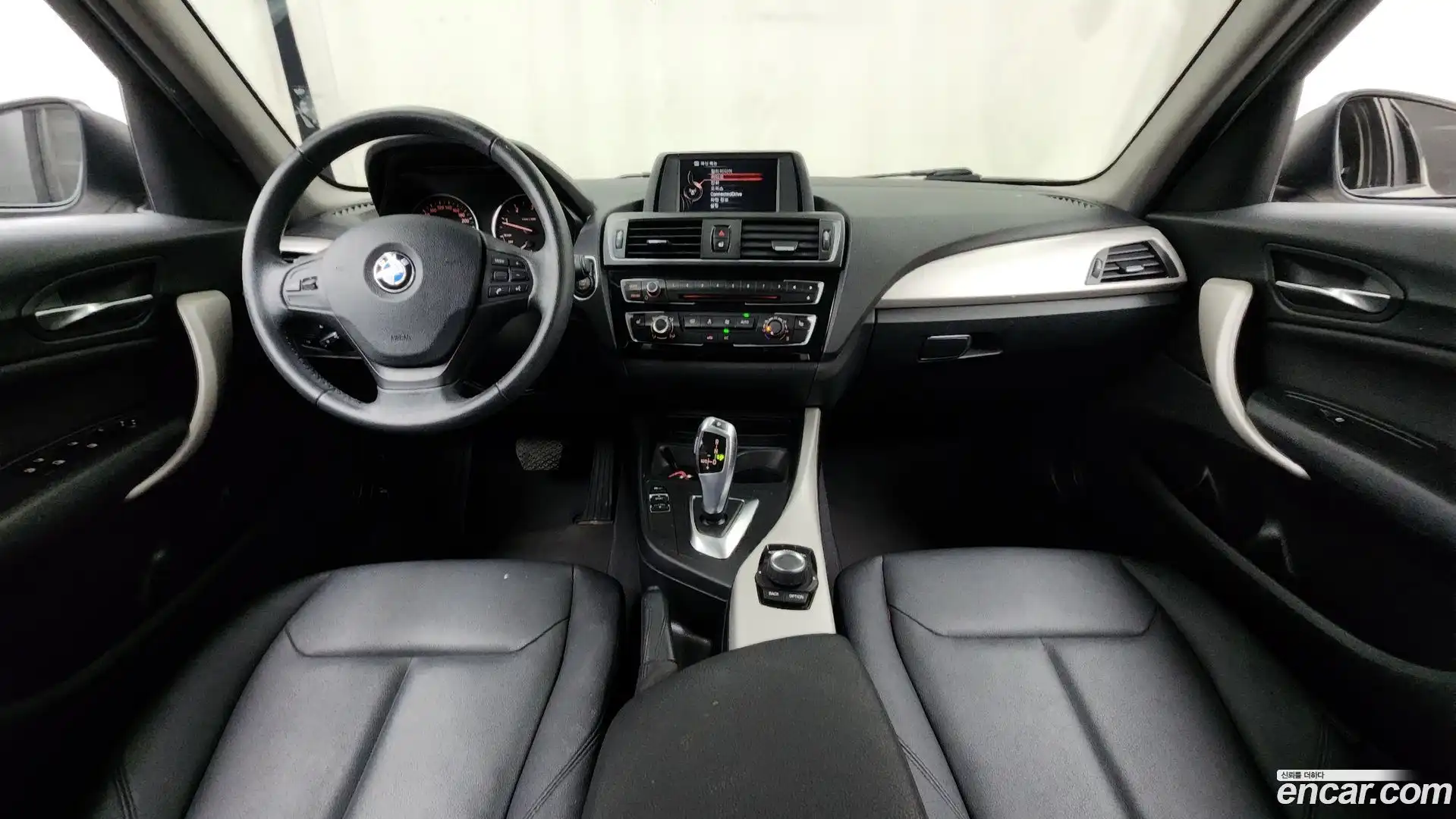 1-Series BMW 2016.10-INNER-007
