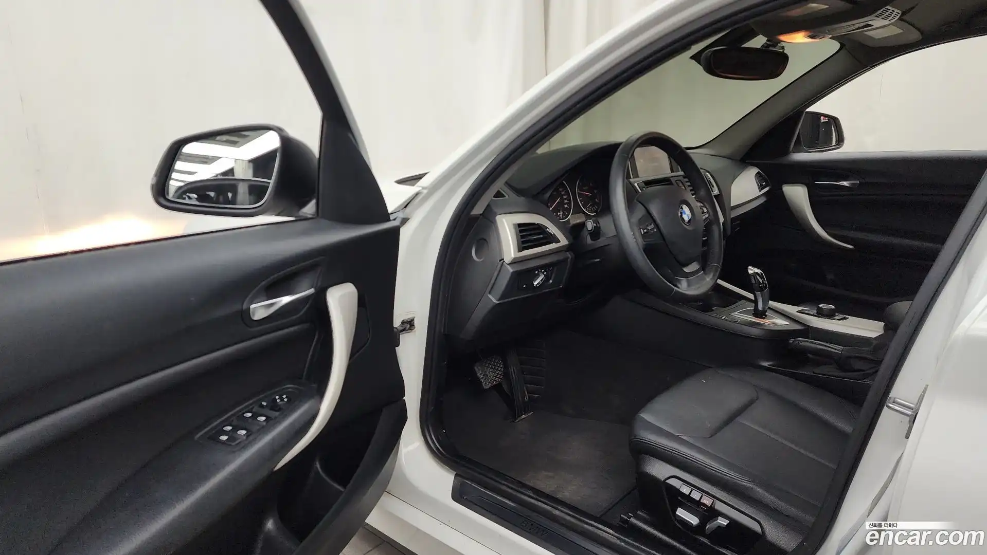 1-Series BMW 2016.10-INNER-010