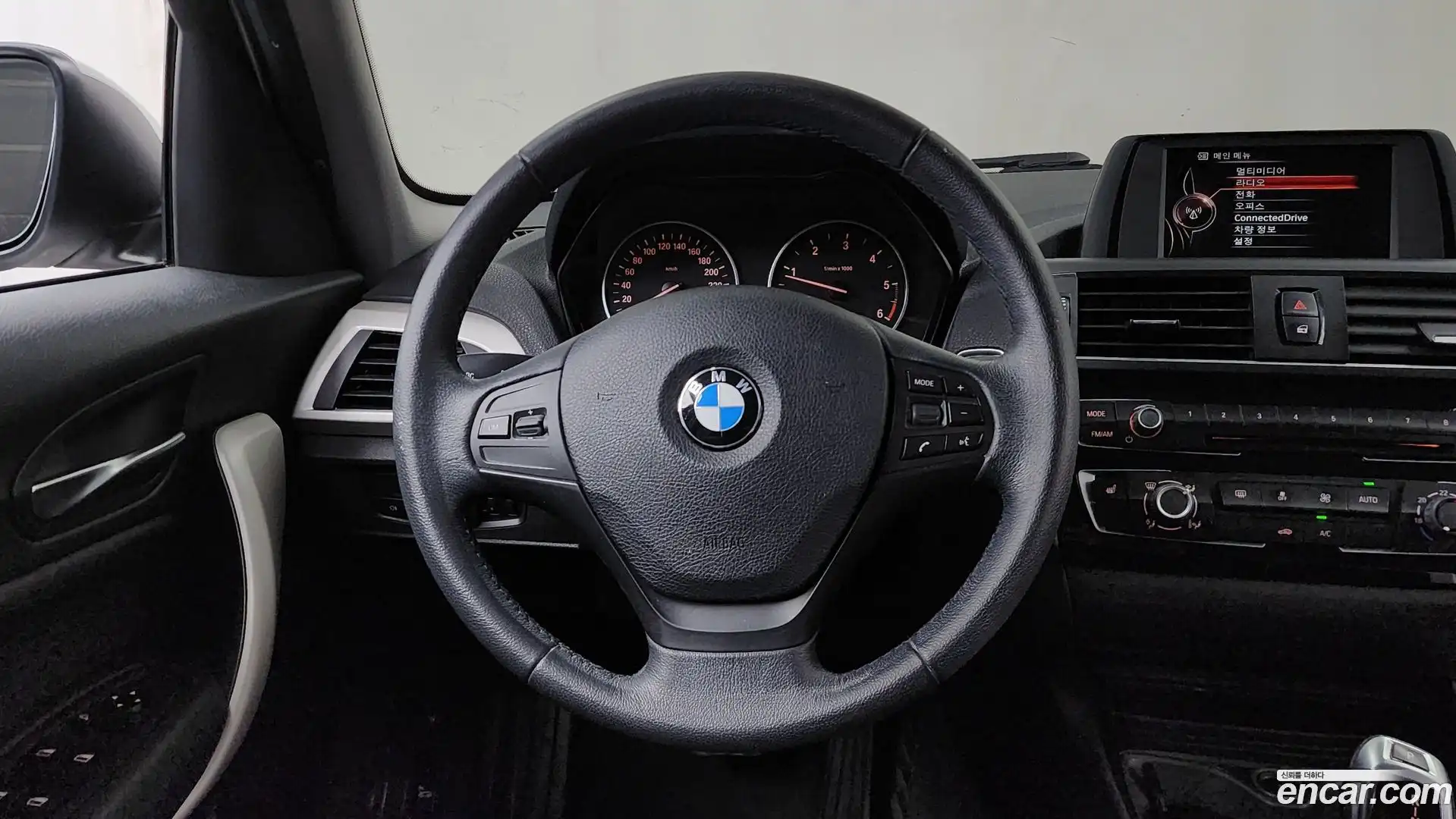 1-Series BMW 2016.10-OPTION-017