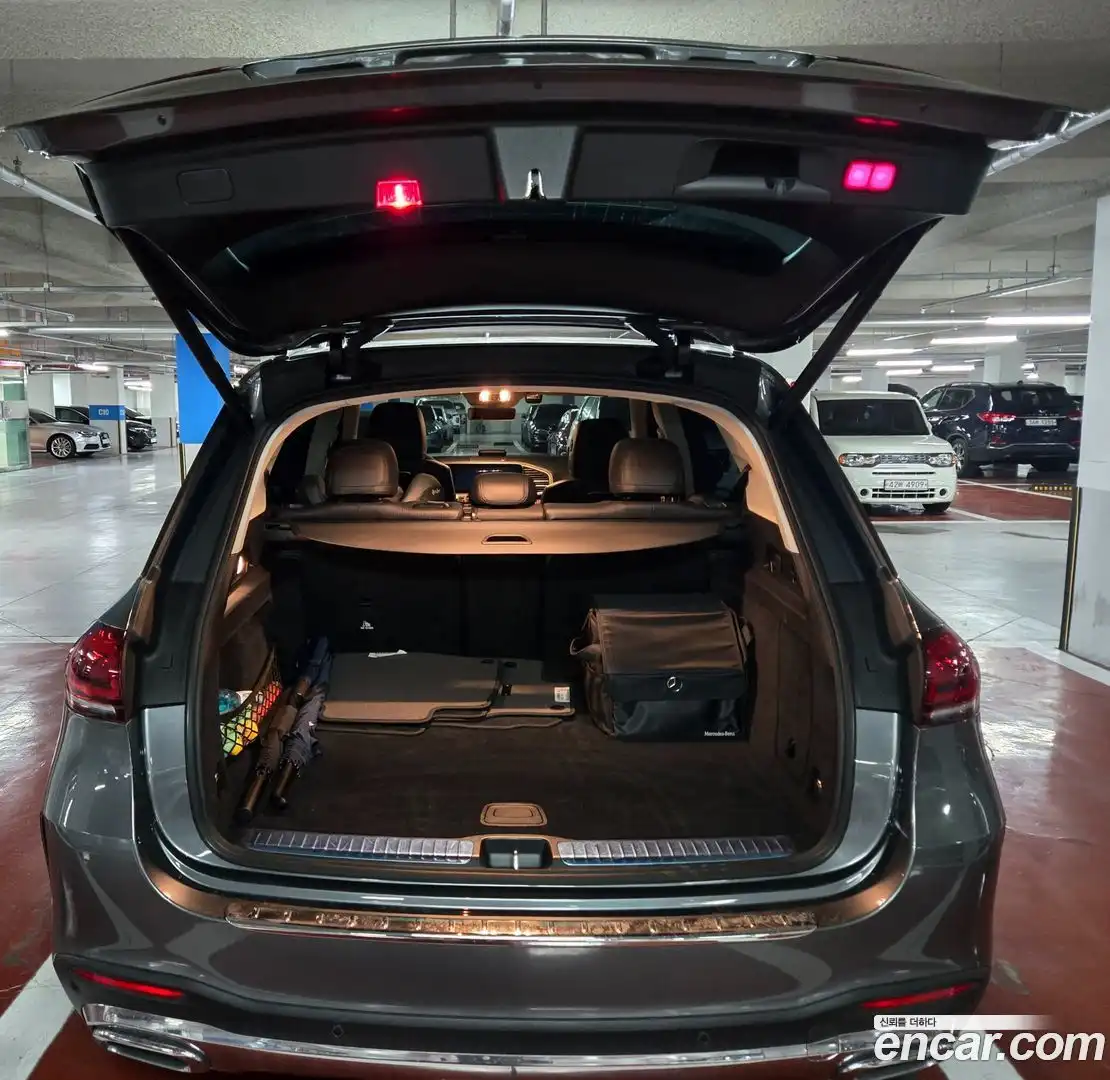 GLE-Class Mercedes-Benz 2020.5-INNER-007