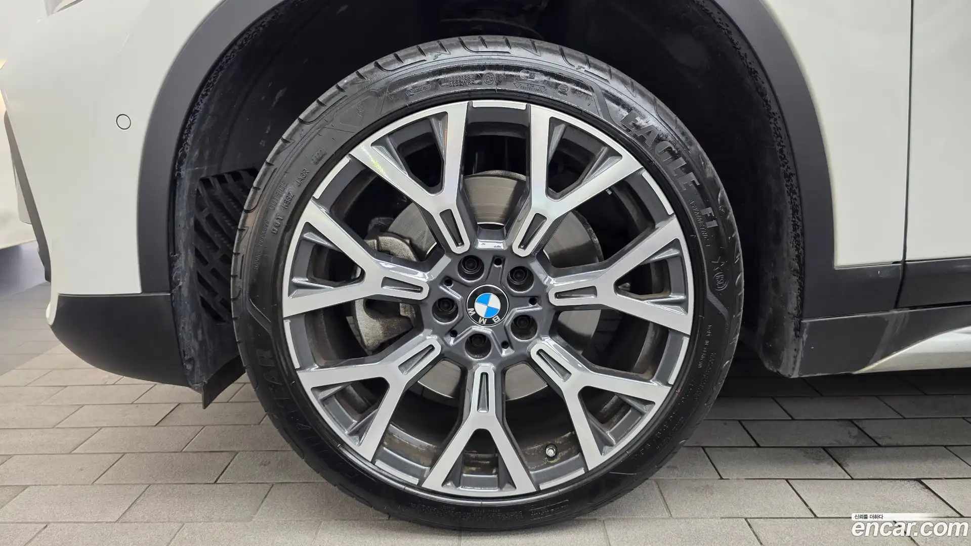 X1 BMW 2022.4-OUTER-005