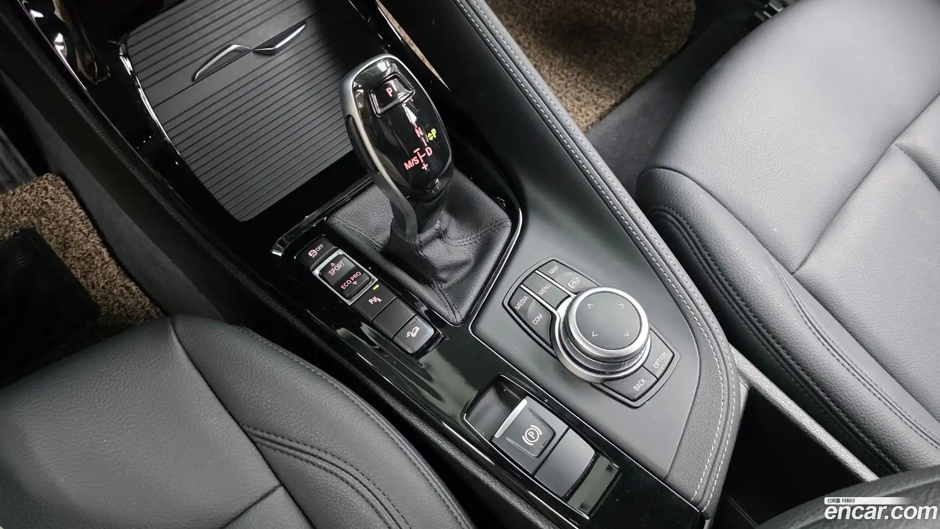 X1 BMW 2022.4-INNER-009