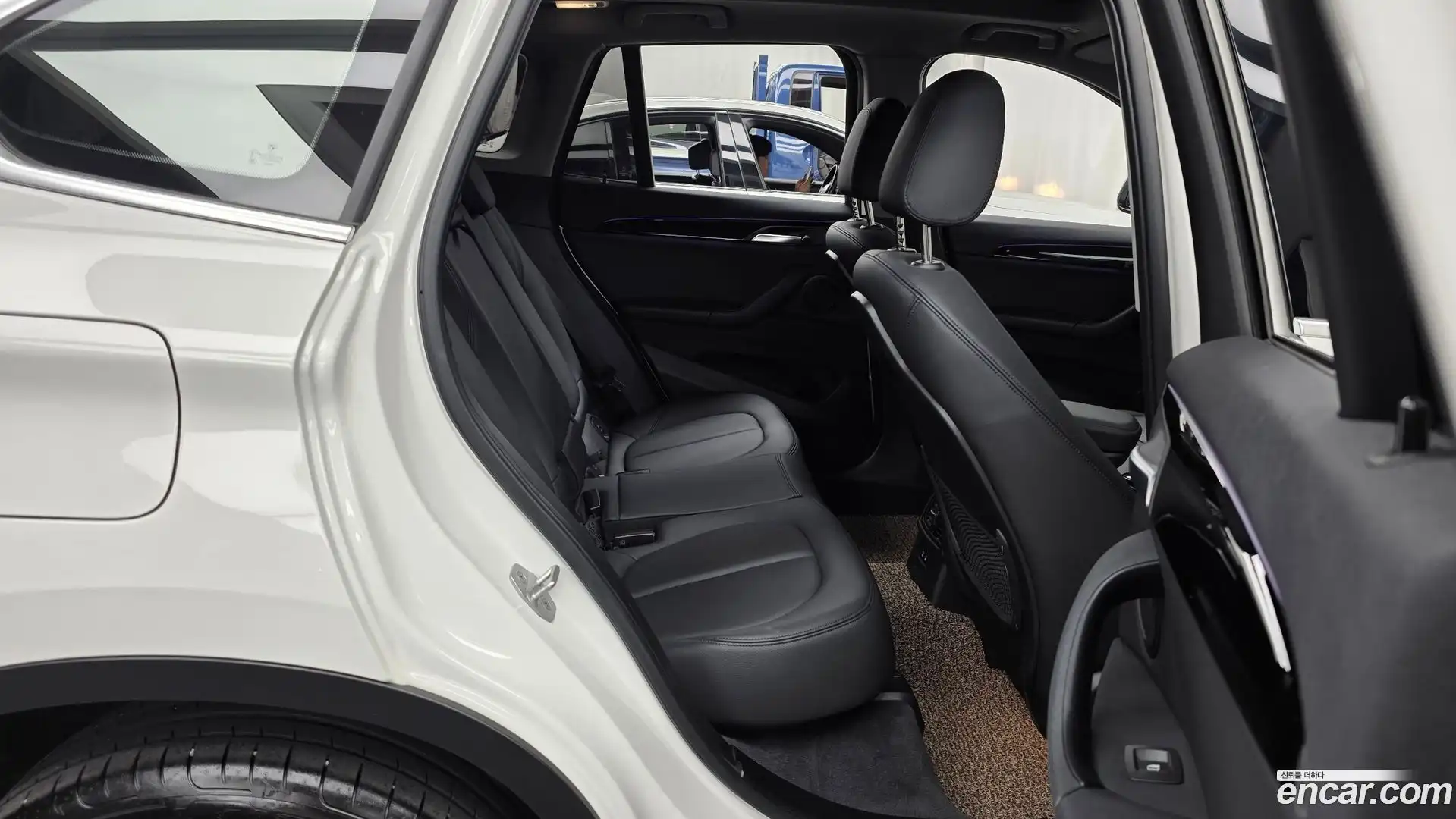 X1 BMW 2022.4-OPTION-016
