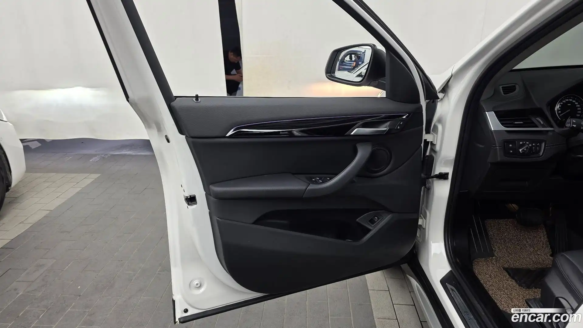 X1 BMW 2022.4-INNER-034