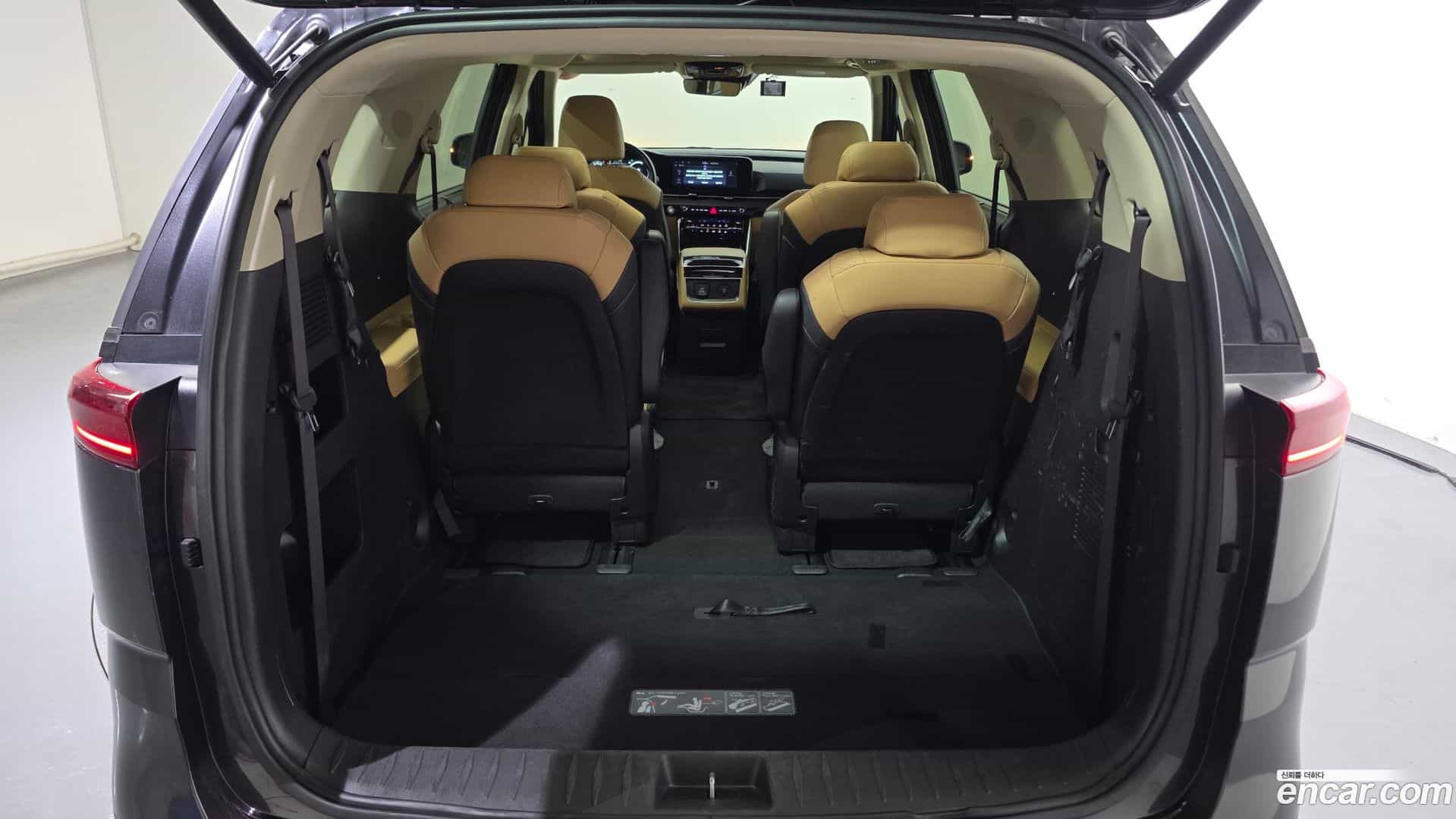 Canival Kia 2022.4-OPTION-044