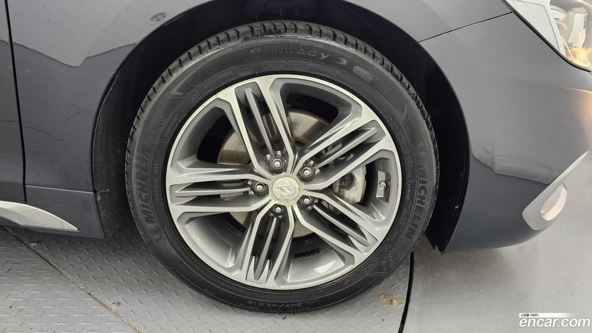 Grandeur Hyundai 2017.0-OUTER-005