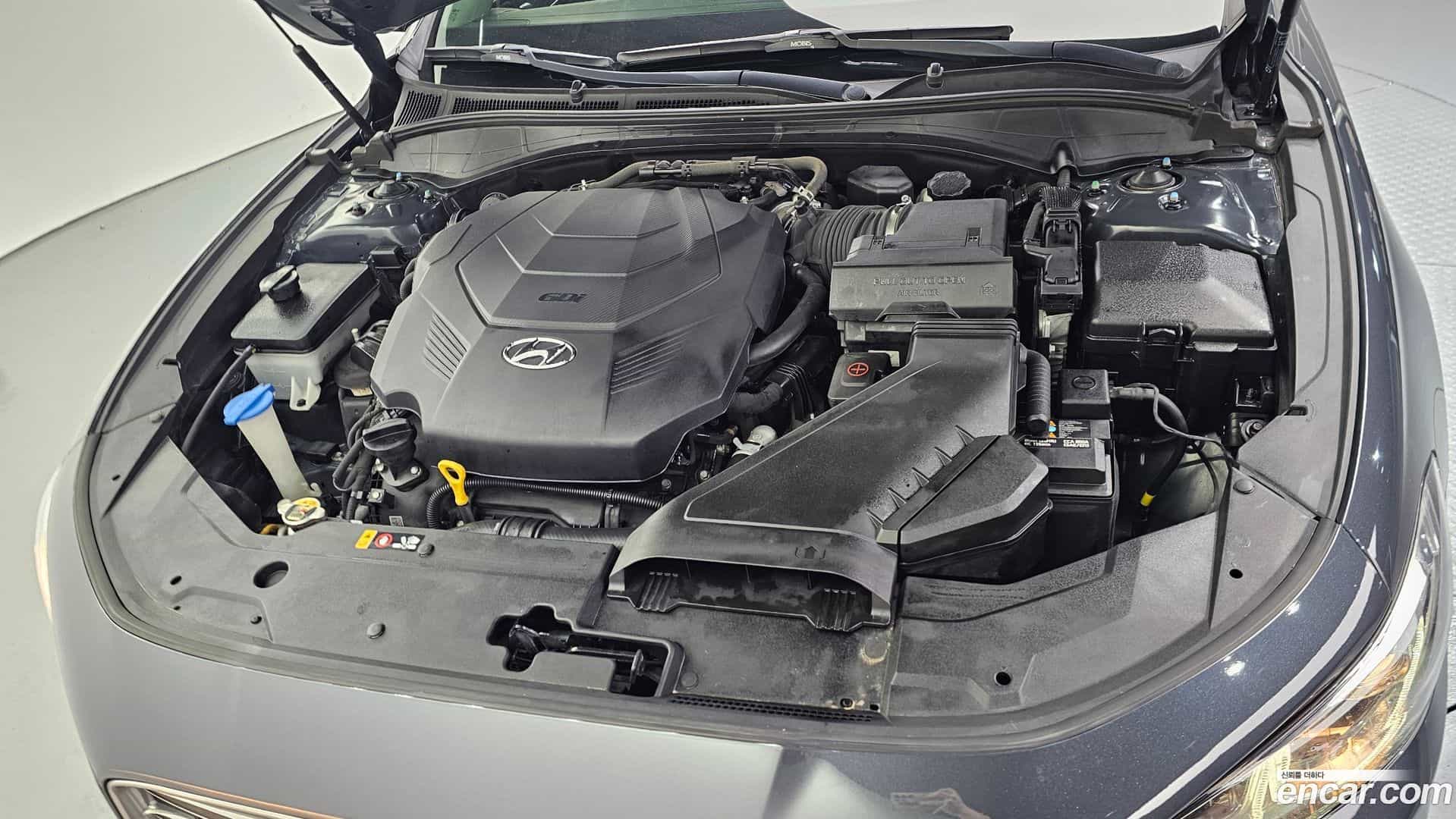 Grandeur Hyundai 2017.0-OUTER-006
