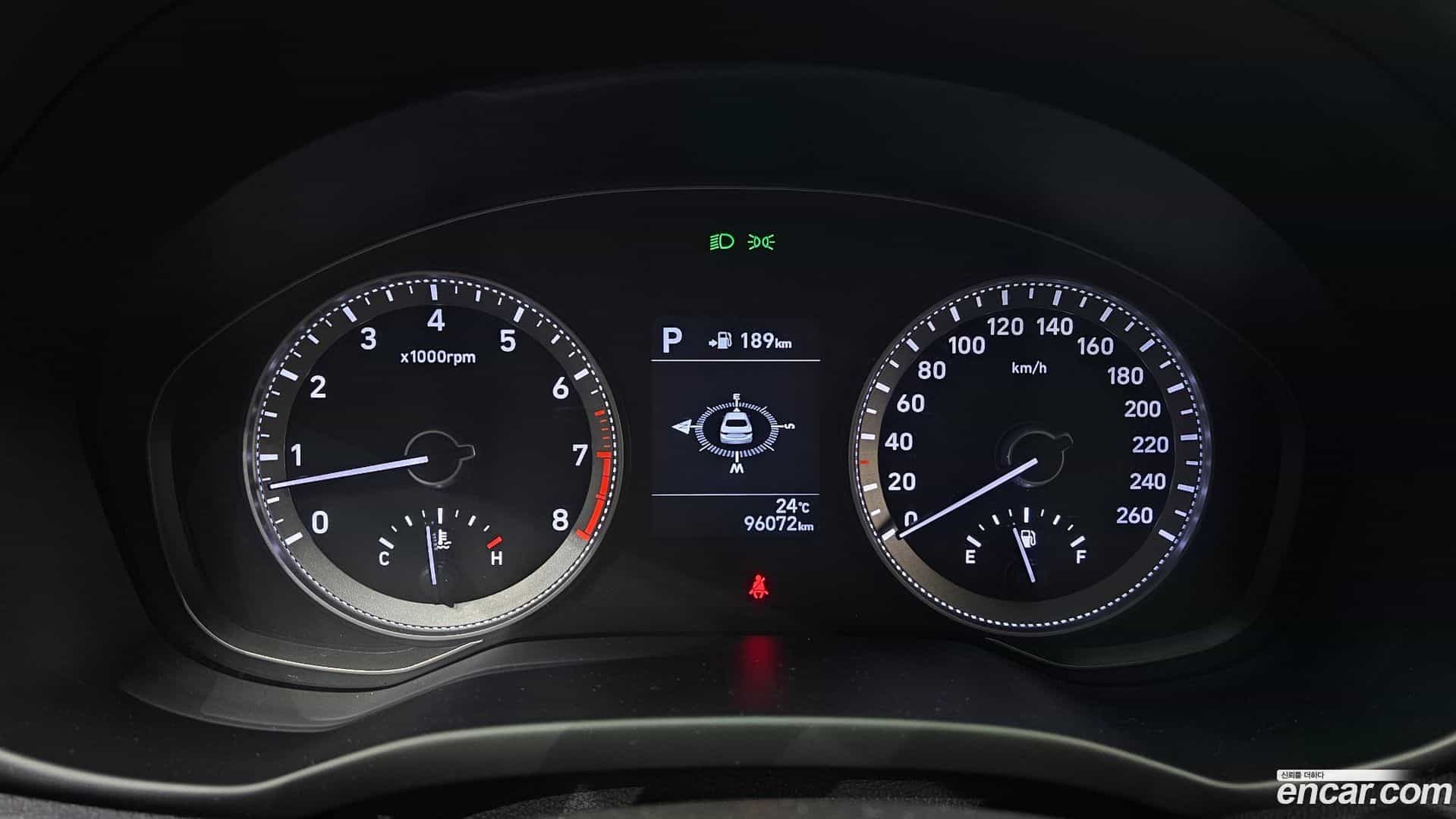 Grandeur Hyundai 2017.0-INNER-008