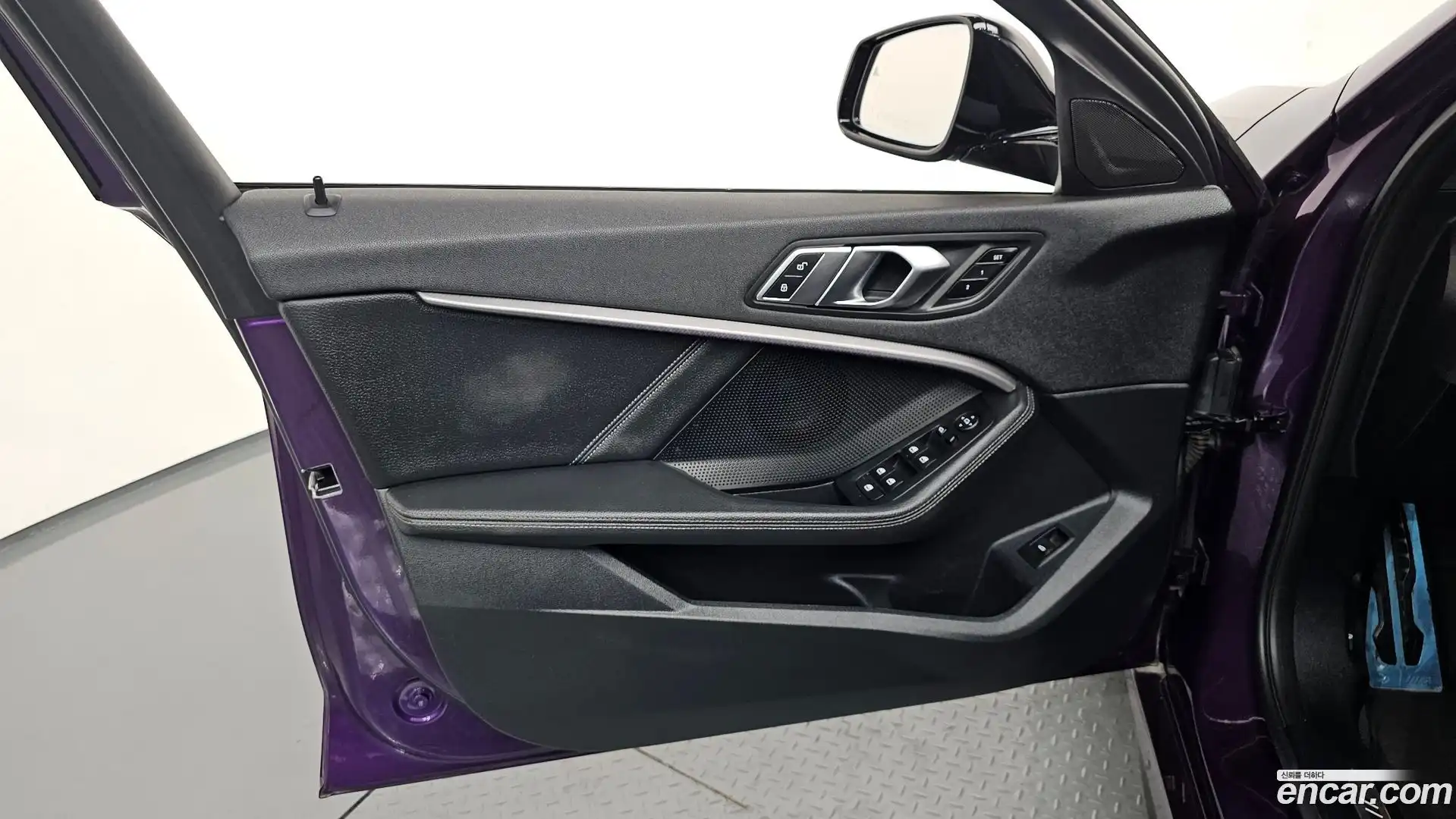1-Series BMW 2022.8-INNER-034