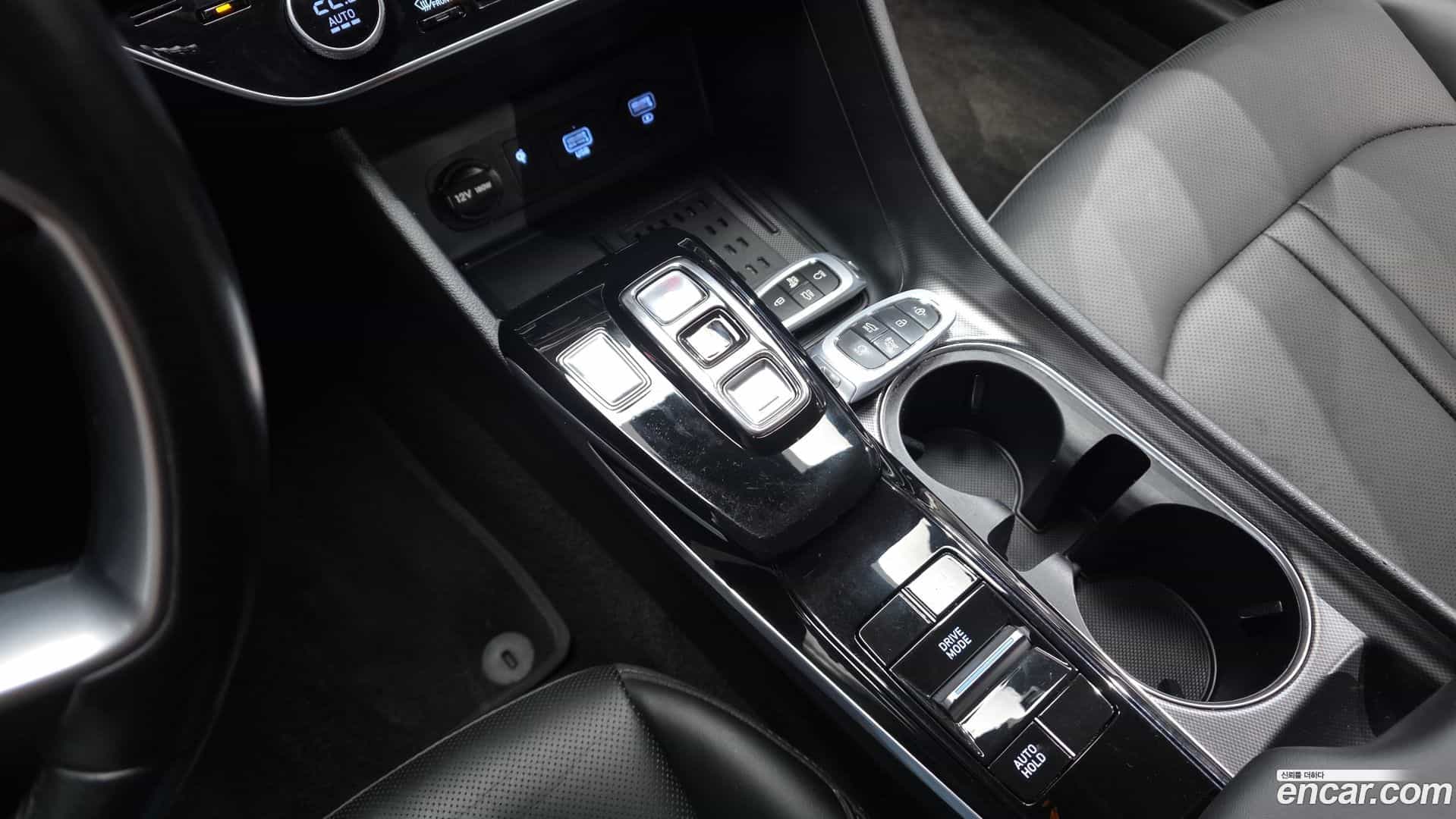 Sonata Hyundai 2021.2-INNER-009