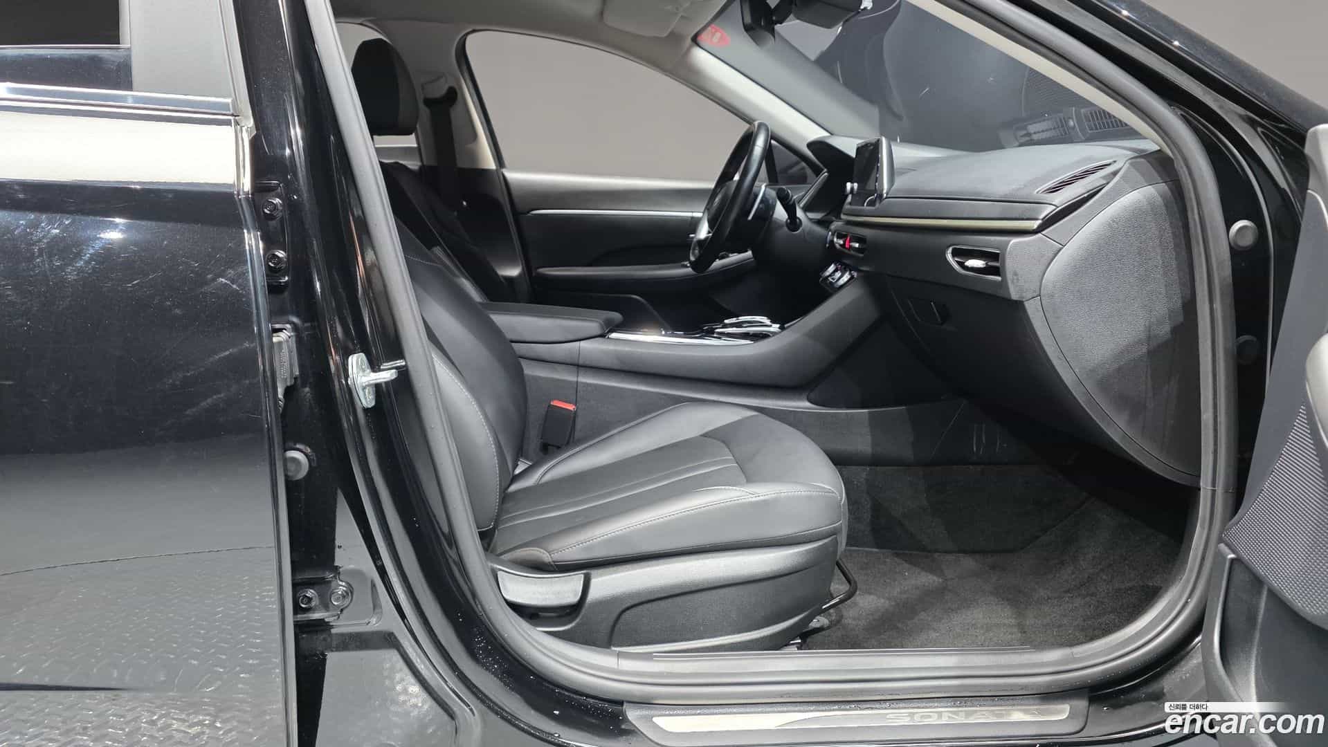 Sonata Hyundai 2021.2-OPTION-015