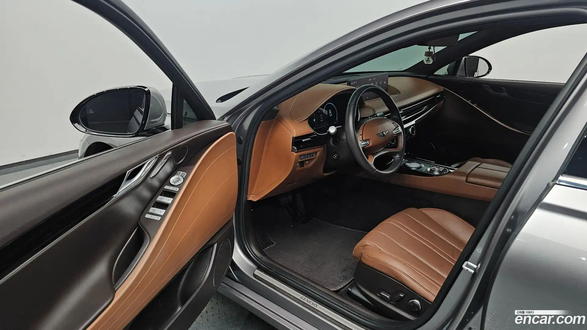 G80 Genesis 2022.7-INNER-010