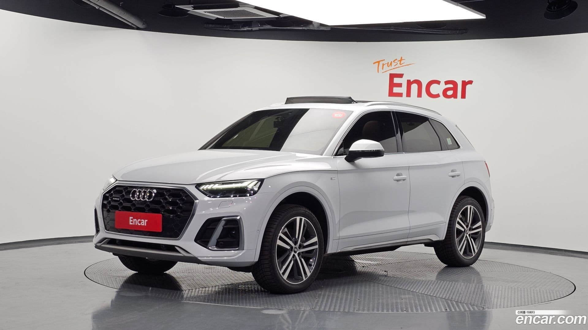 Main__Slider__Photo:Q5 Audi 2021.5-0