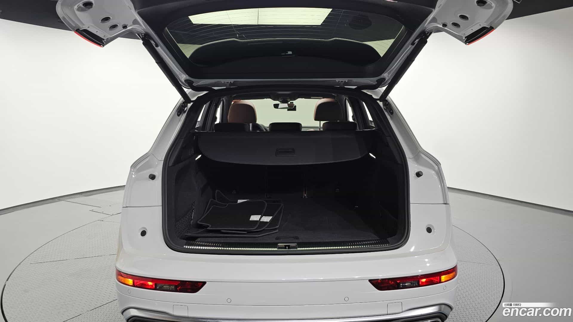 Q5 Audi 2021.5-OPTION-024