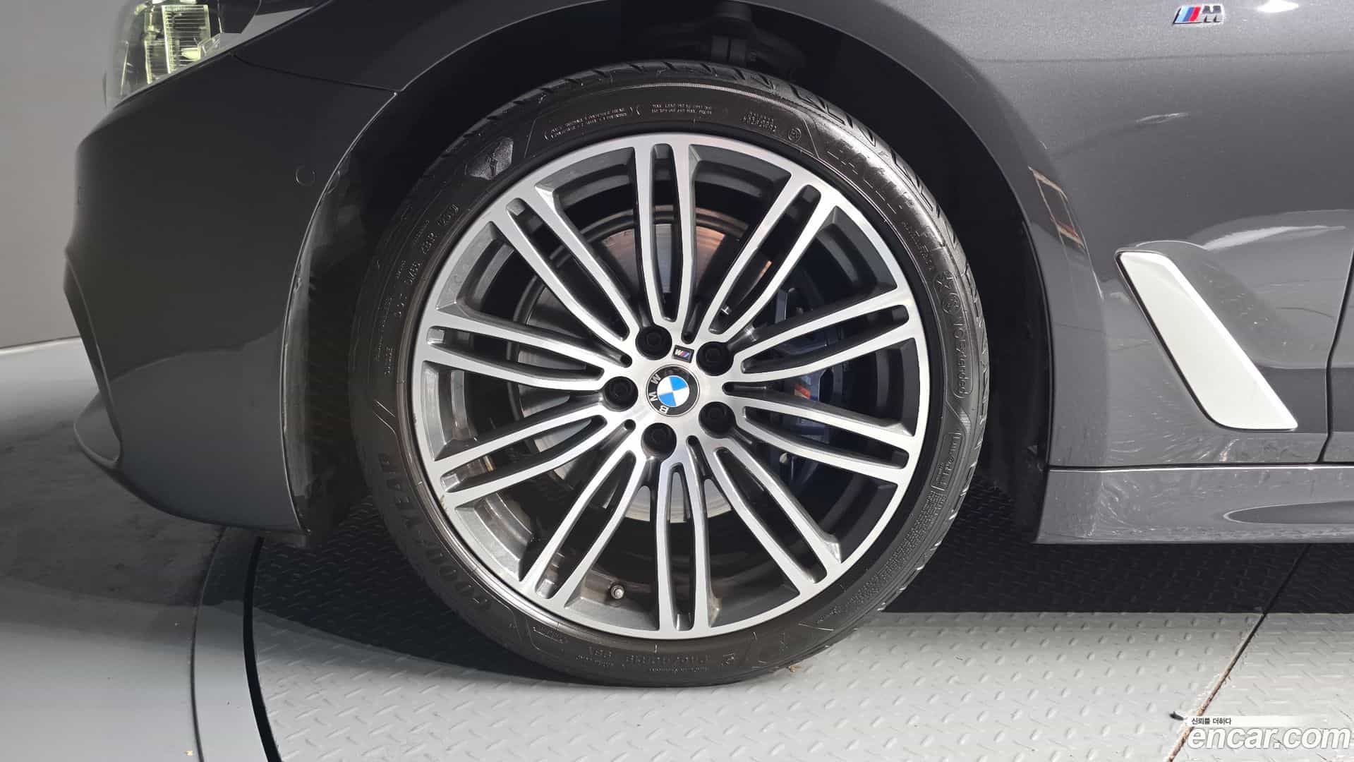 5-Series BMW 2019.11-OUTER-005