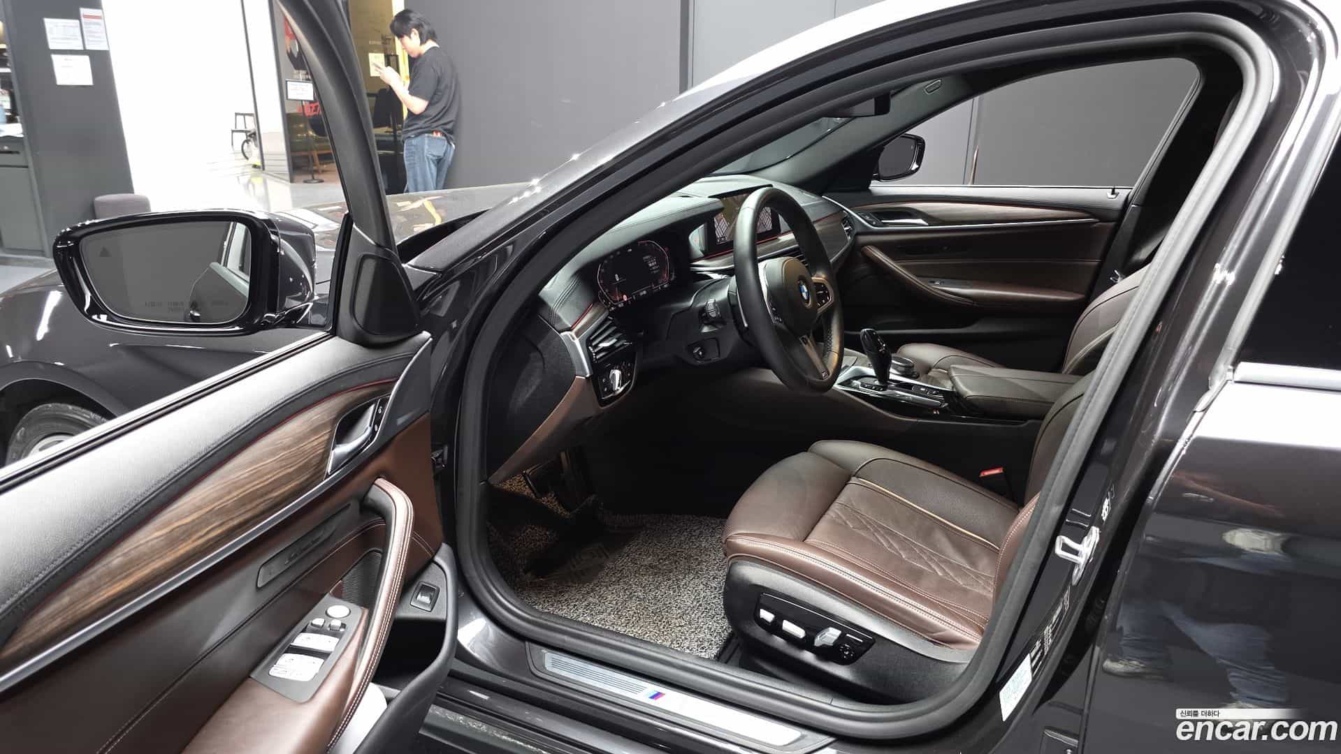 5-Series BMW 2019.11-INNER-010