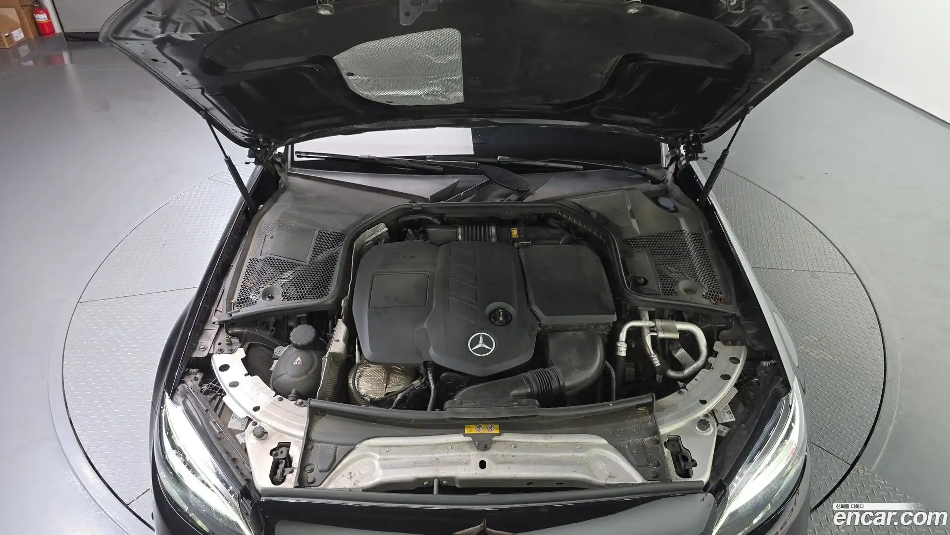 C-Class Mercedes-Benz 2019.3-OUTER-006