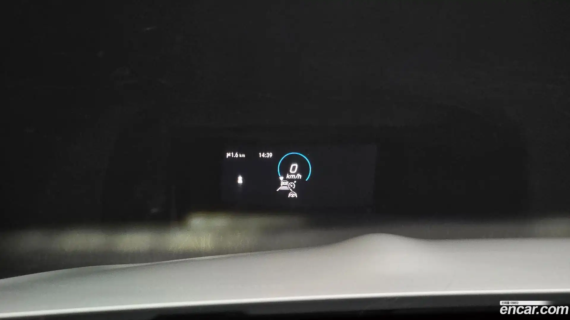 E-Class Mercedes-Benz 2022.1-OPTION-019