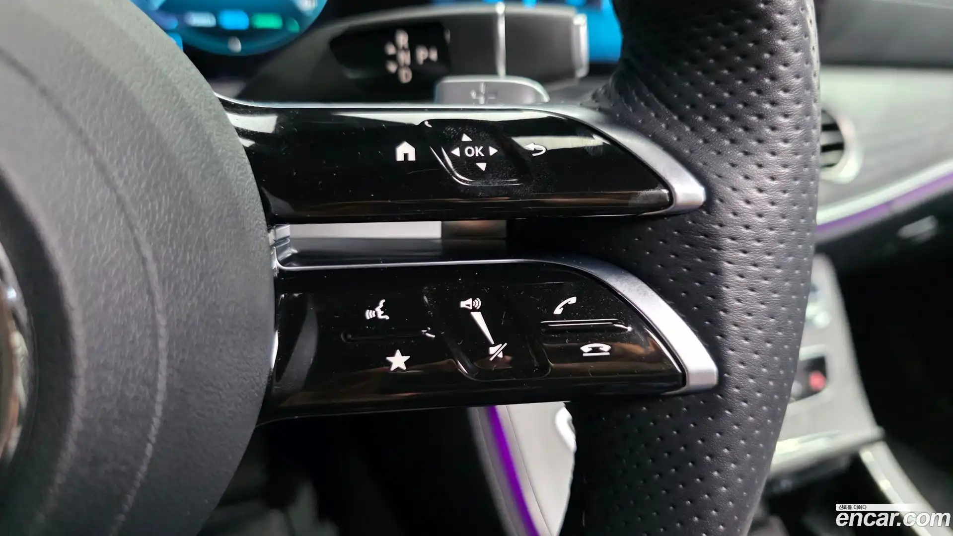 E-Class Mercedes-Benz 2022.1-OPTION-042