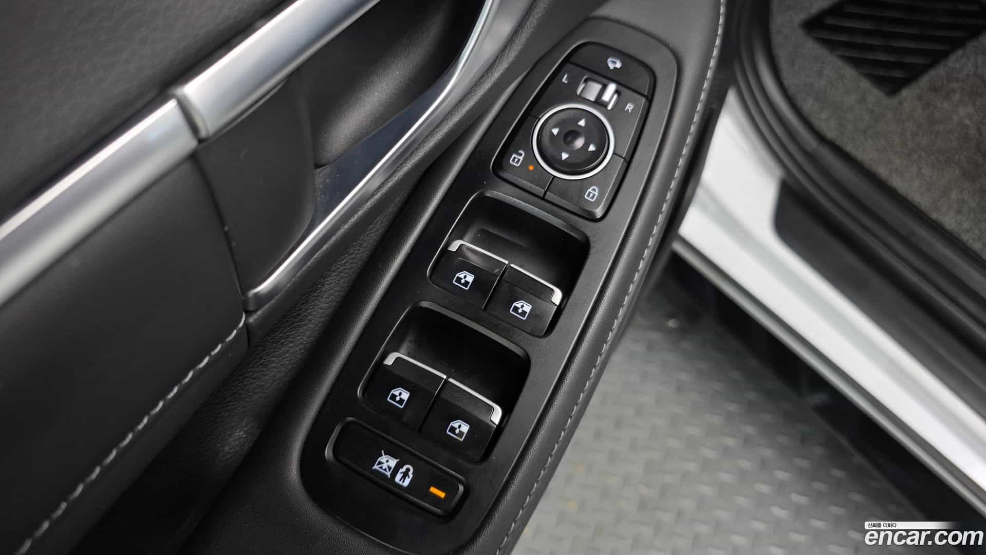 Sonata Hyundai 2025.1-OPTION-018
