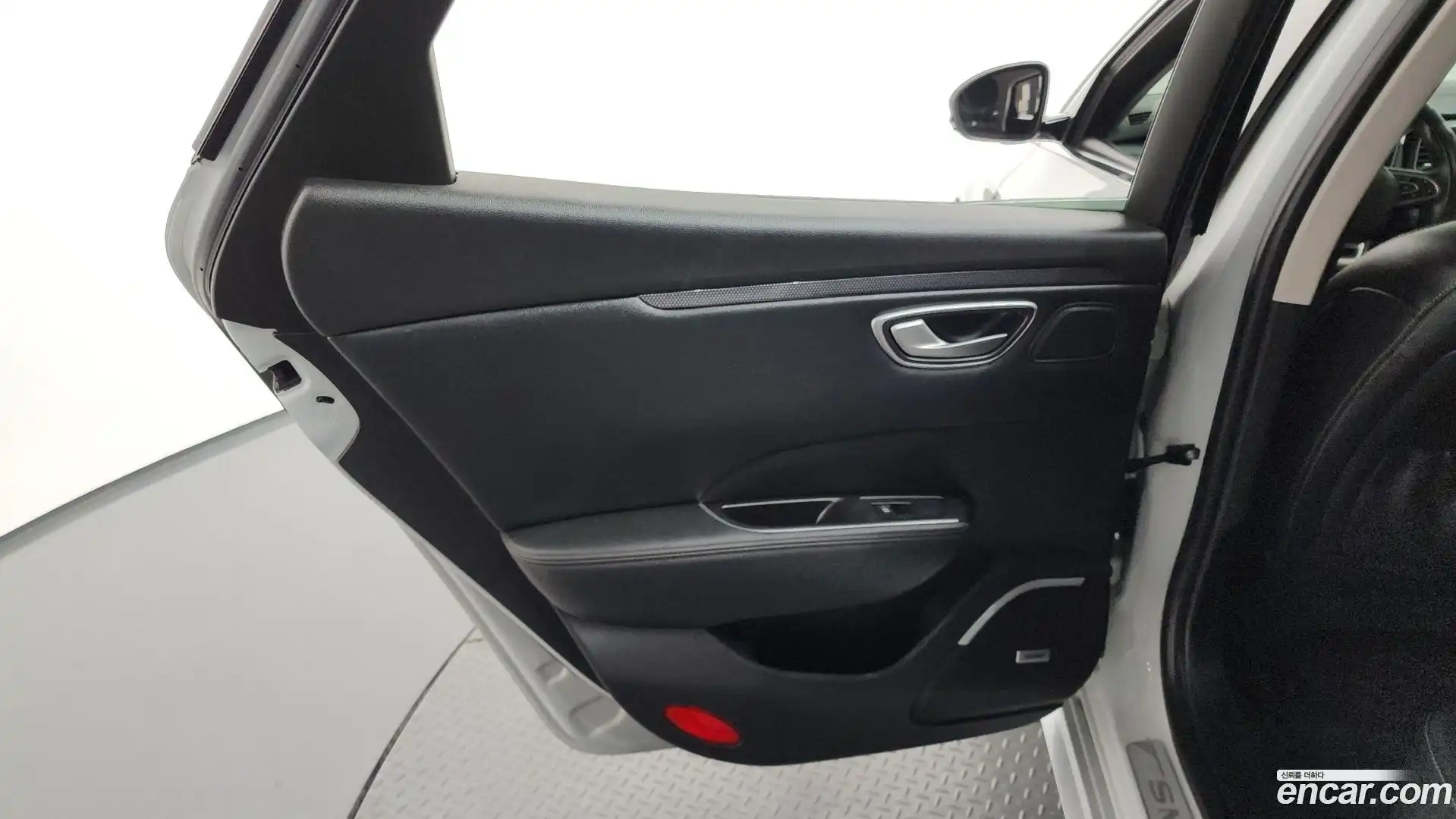 SM6 Renault Korea 2017.7-INNER-035