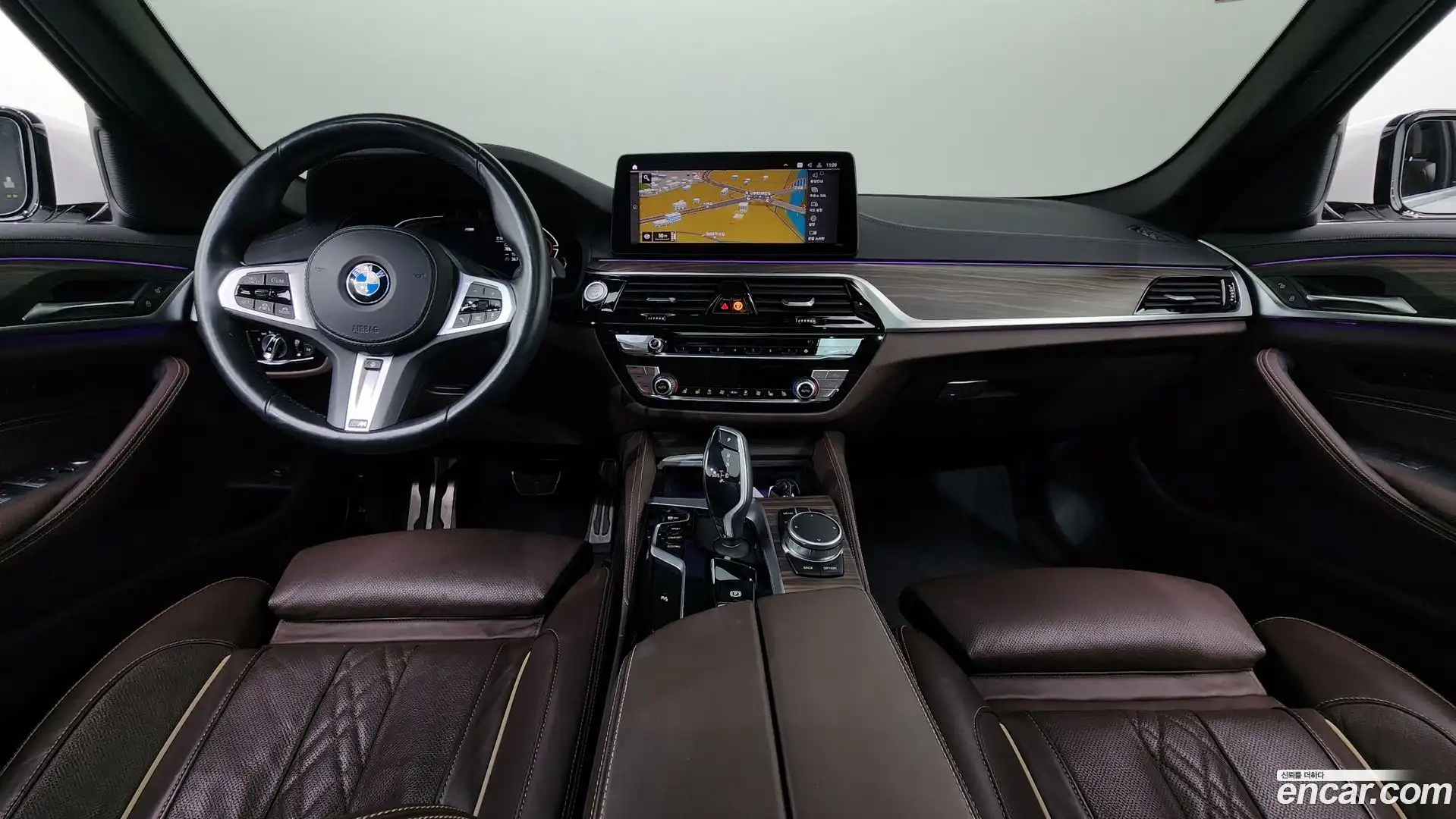 5-Series BMW 2020.11-INNER-007