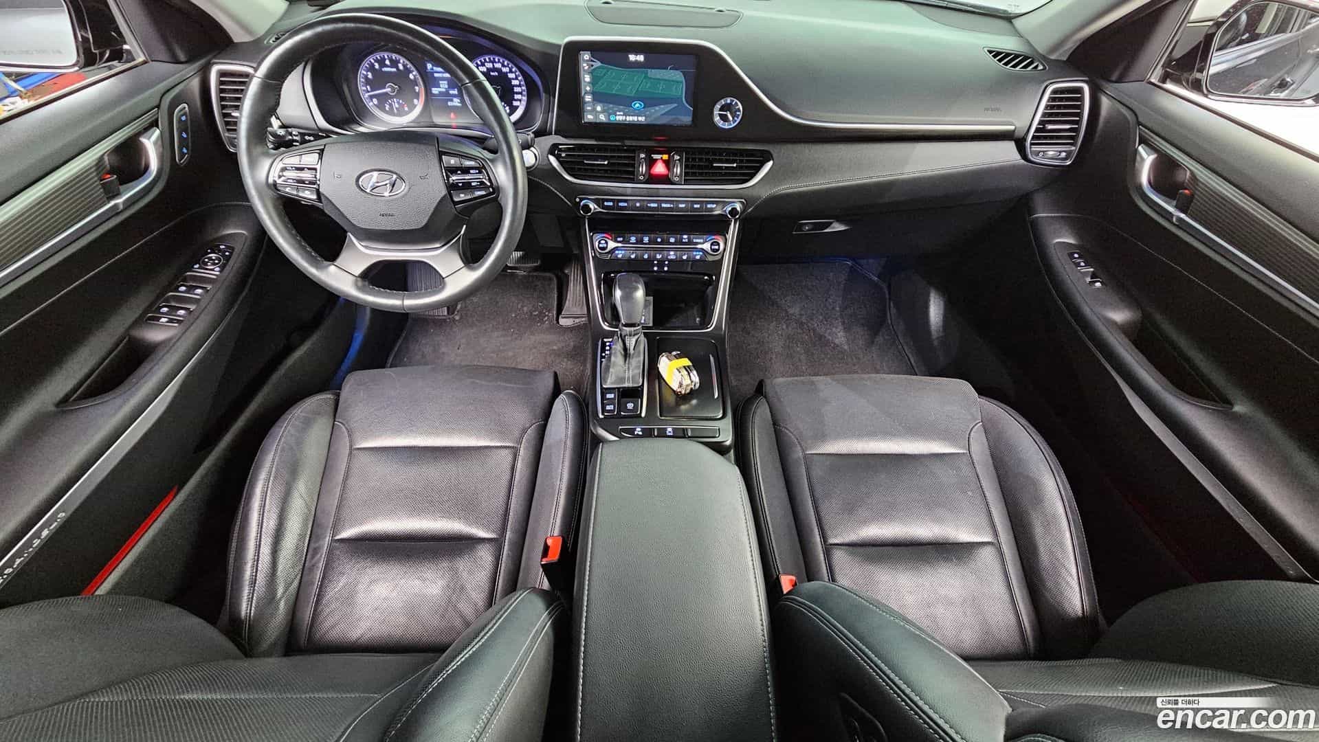 Grandeur Hyundai 2017.2-INNER-007