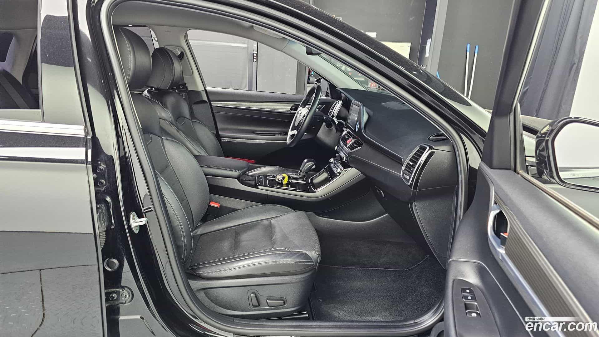 Grandeur Hyundai 2017.2-OPTION-016