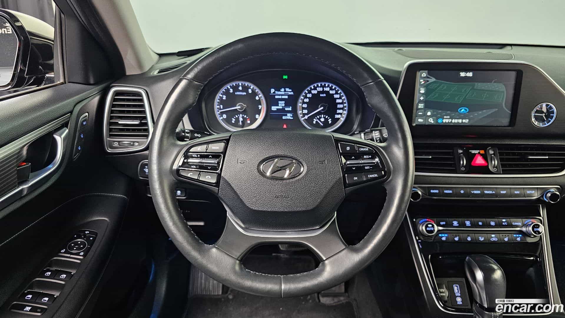 Grandeur Hyundai 2017.2-OPTION-018