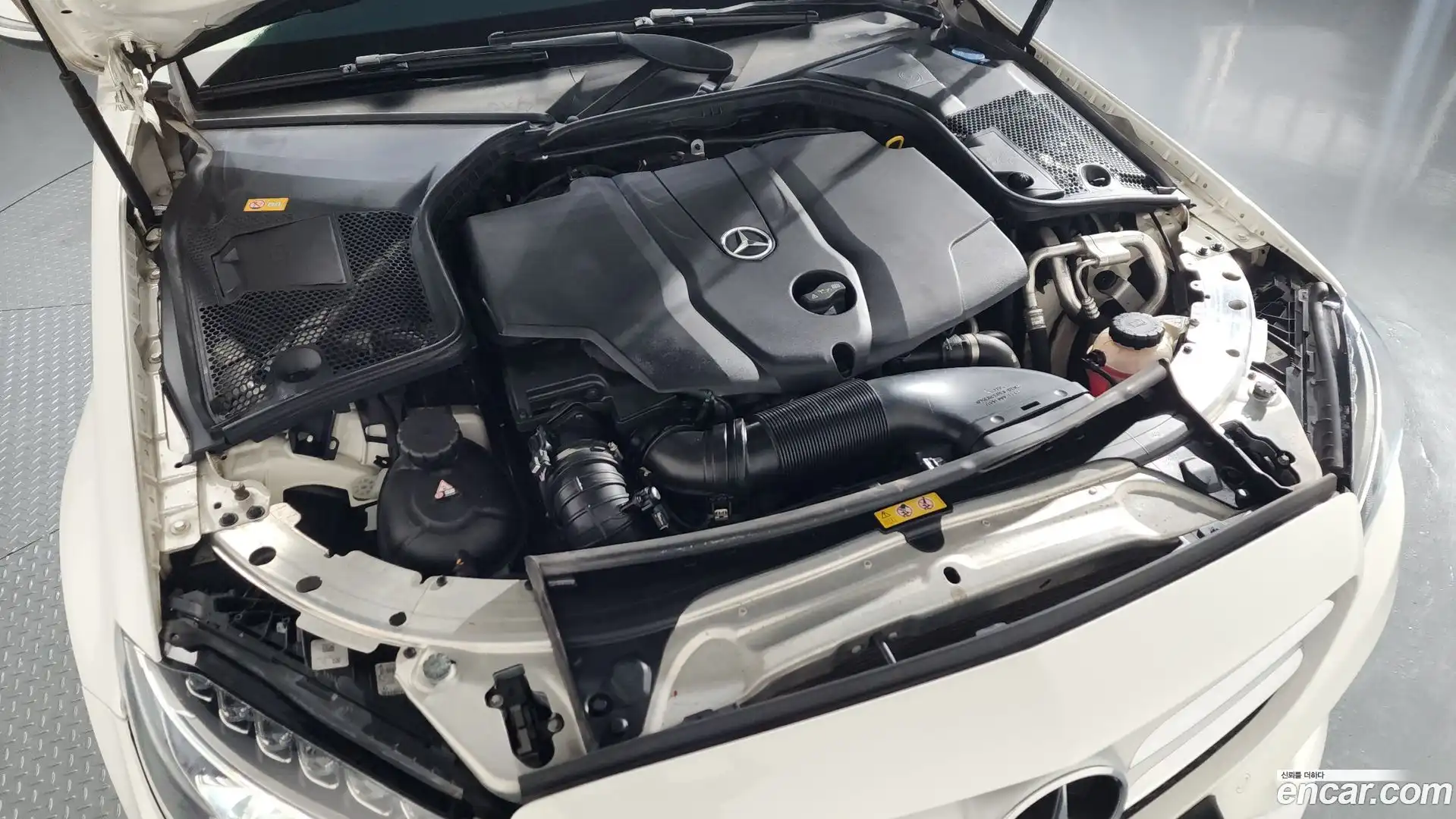 C-Class Mercedes-Benz 2015.8-OUTER-006