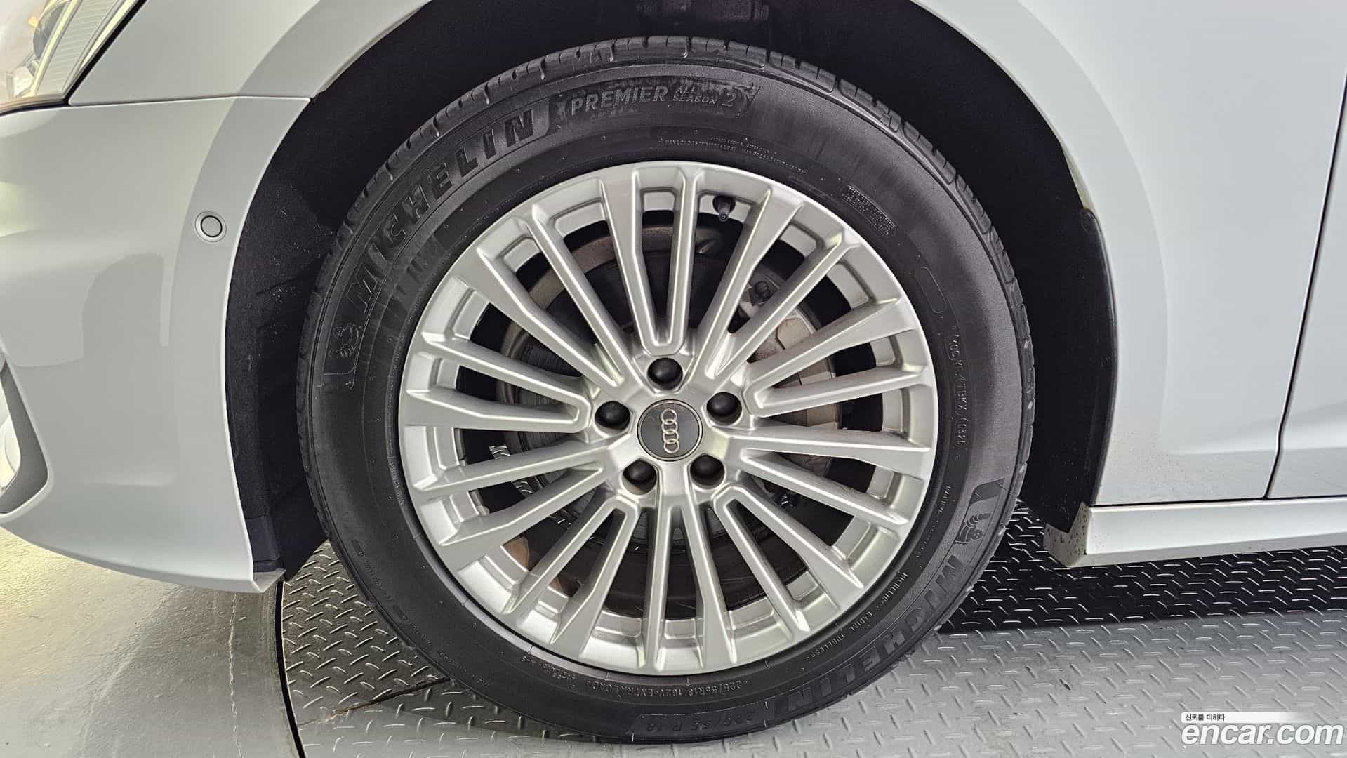 A6 Audi 2020.10-OUTER-005