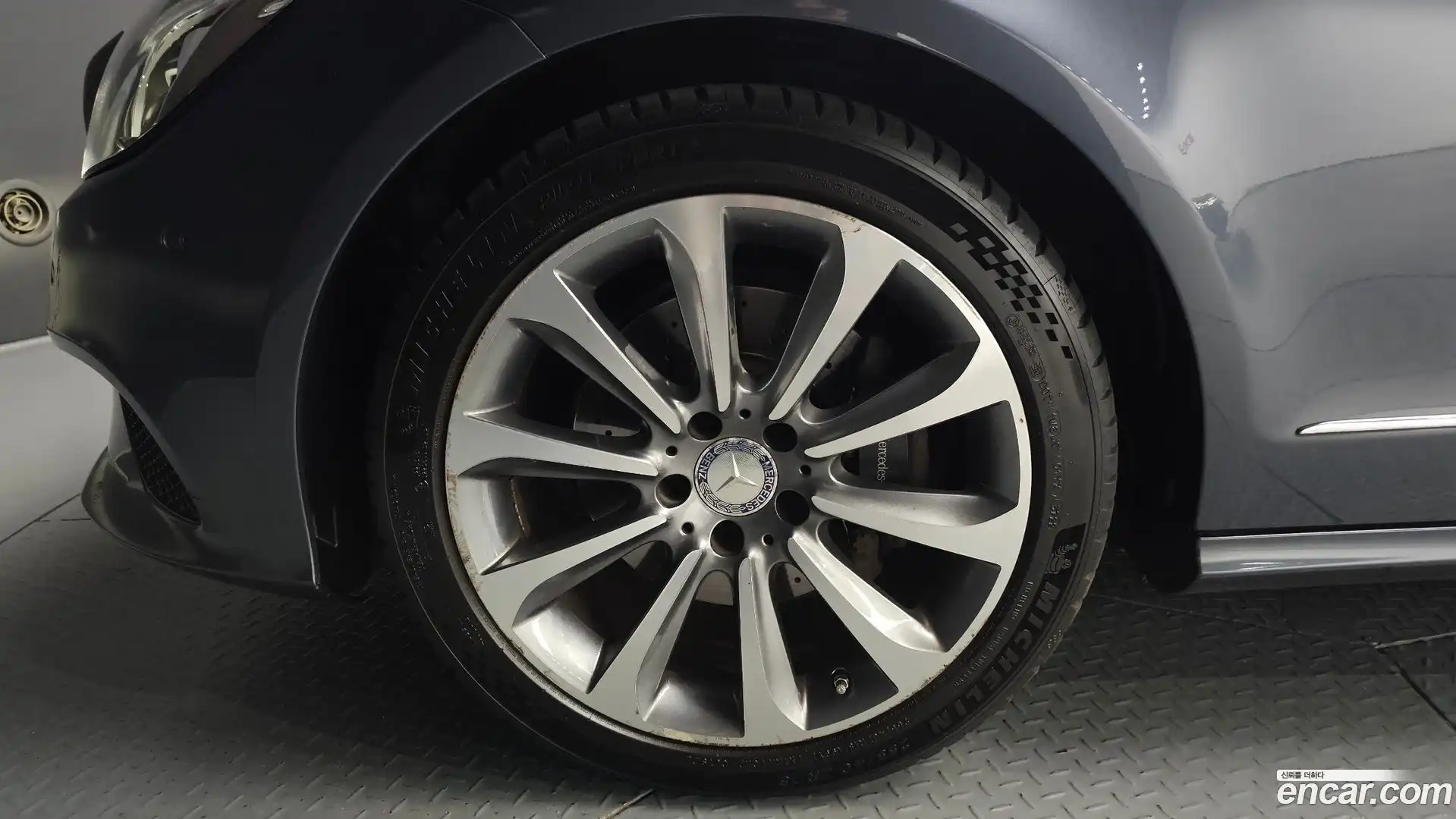 CLS-Class Mercedes-Benz 2015.10-OUTER-005