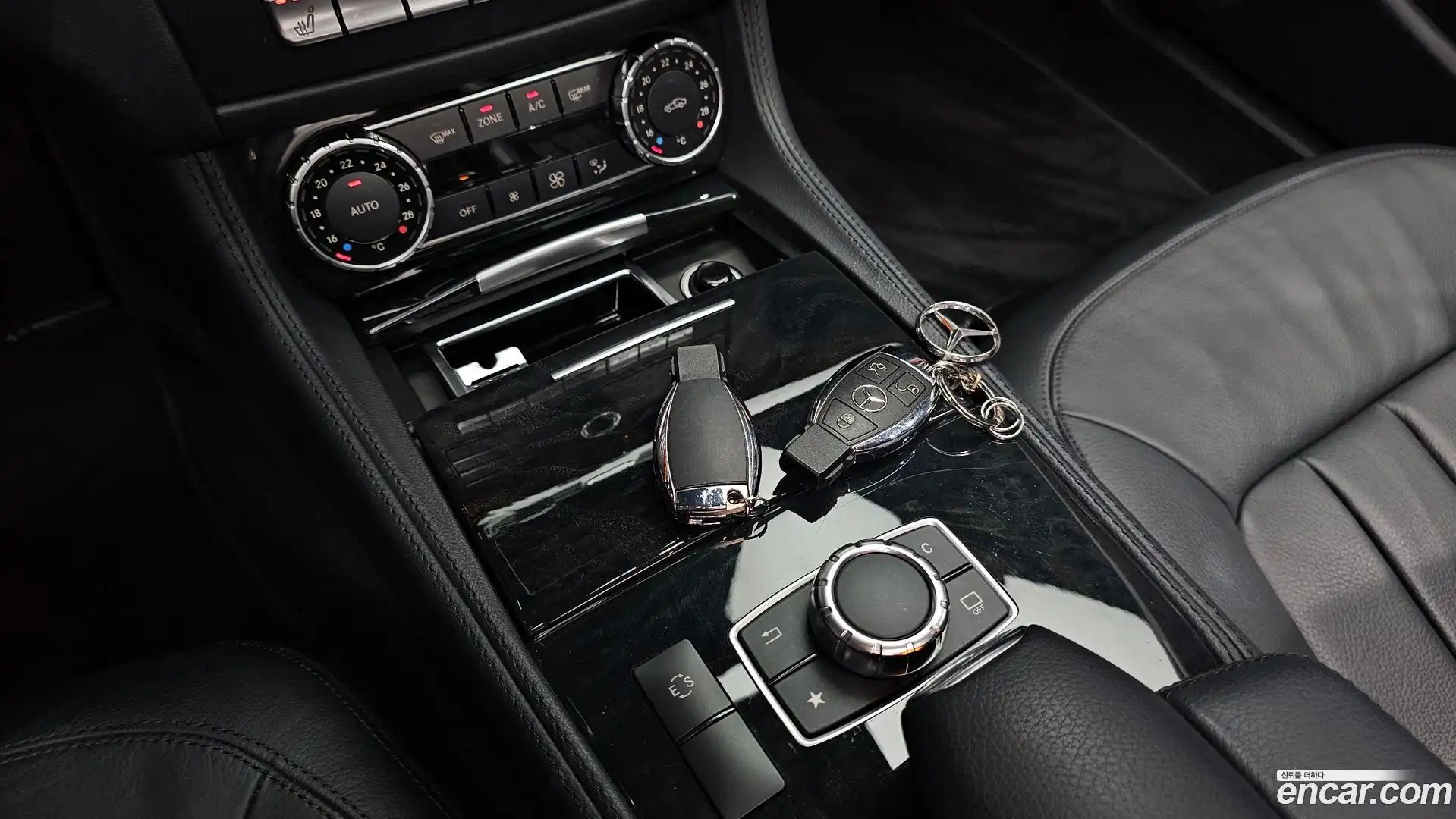 CLS-Class Mercedes-Benz 2015.10-OPTION-022