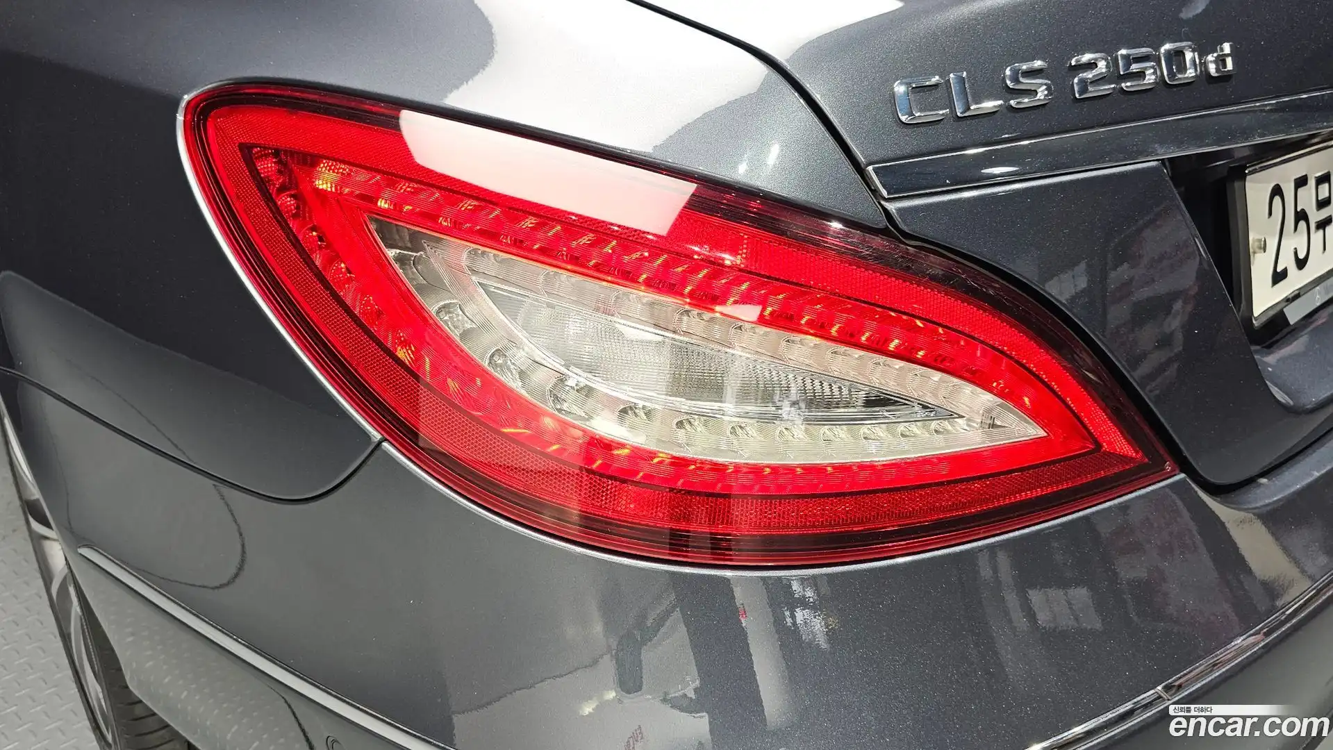 CLS-Class Mercedes-Benz 2015.10-OUTER-033