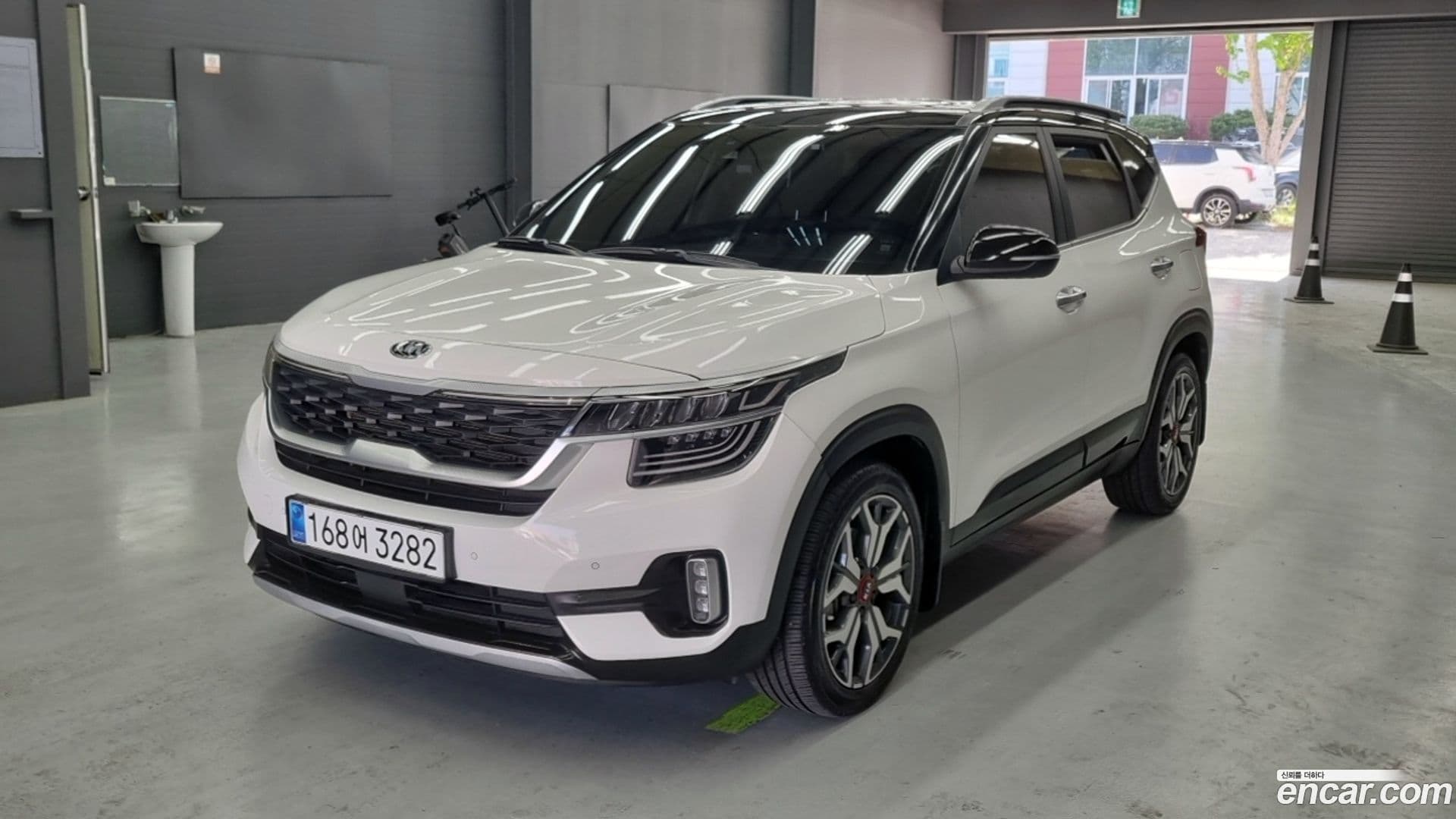 Main__Slider__Photo:Seltos Kia 2019.7-0