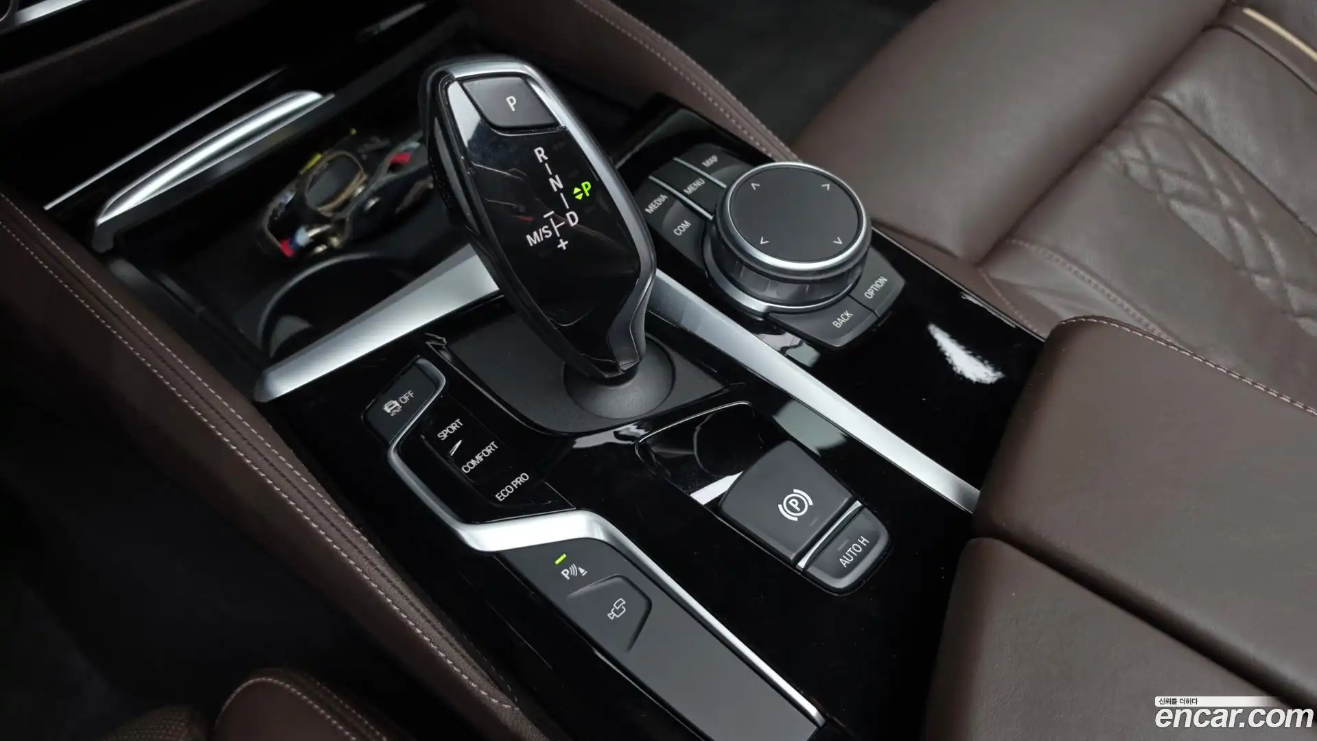 5-Series BMW 2019.3-INNER-009