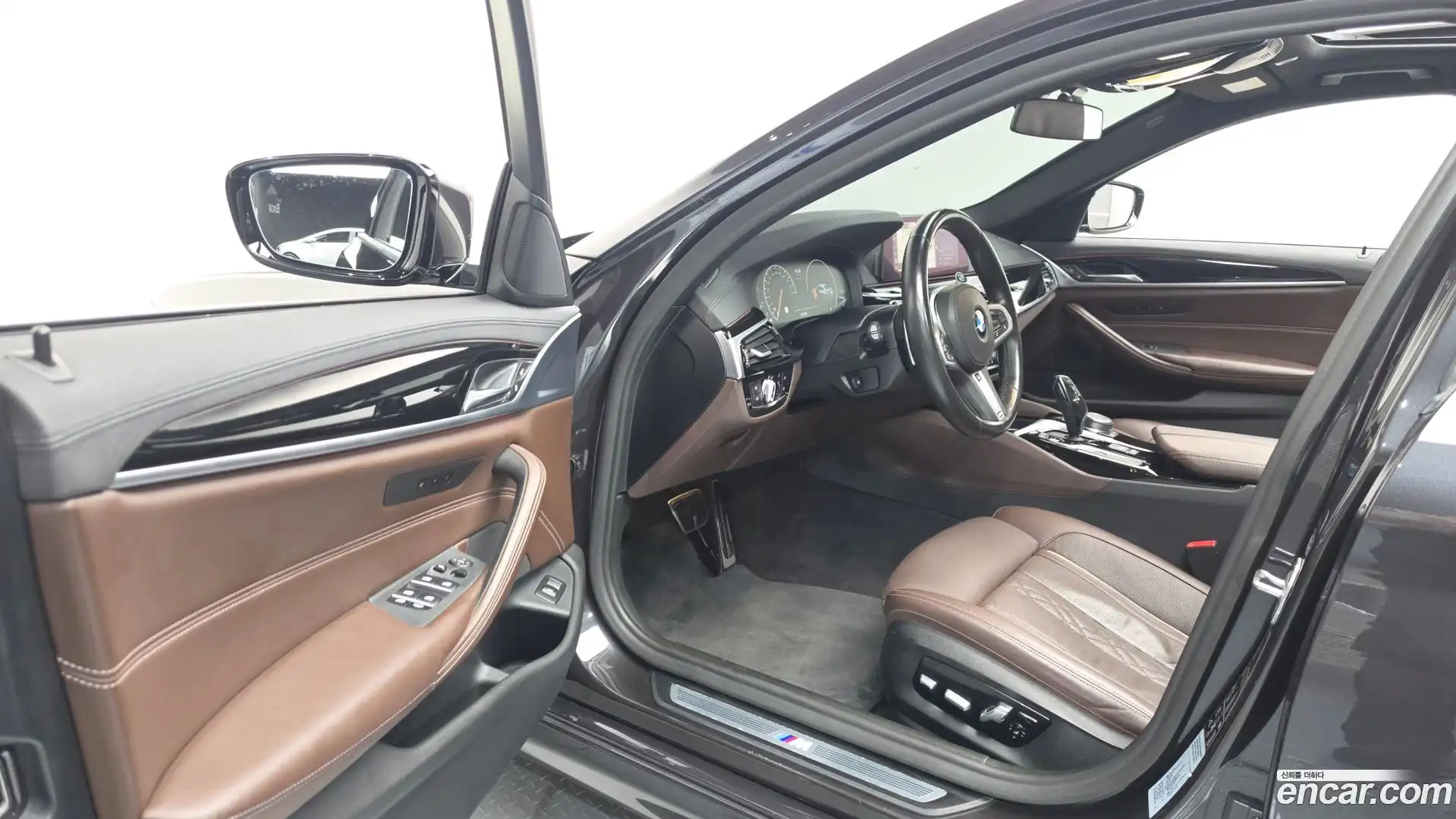 5-Series BMW 2019.3-INNER-010