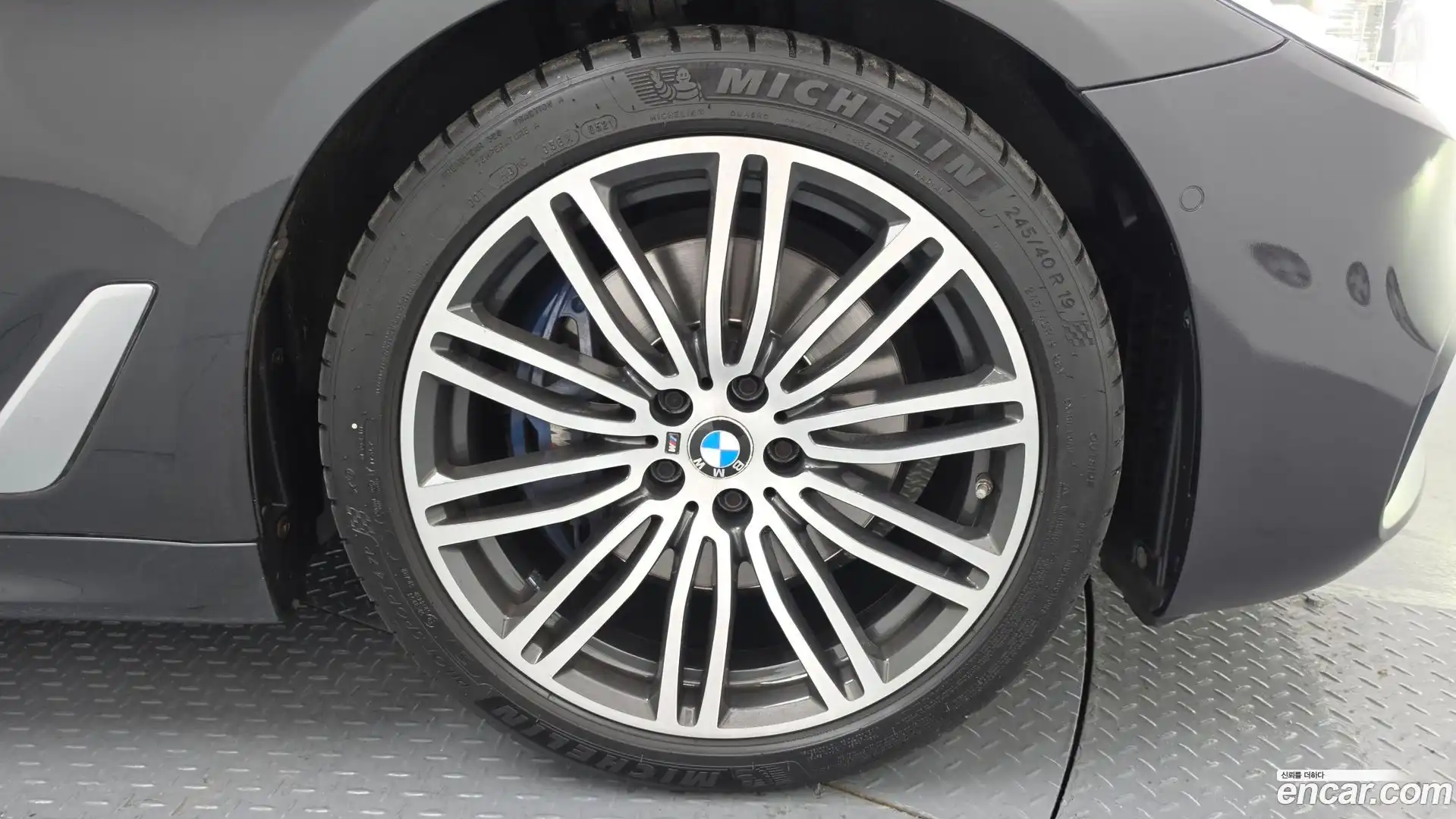 5-Series BMW 2019.3-OUTER-031