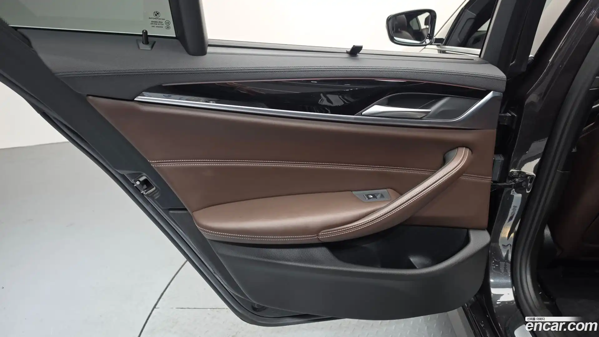 5-Series BMW 2019.3-INNER-035