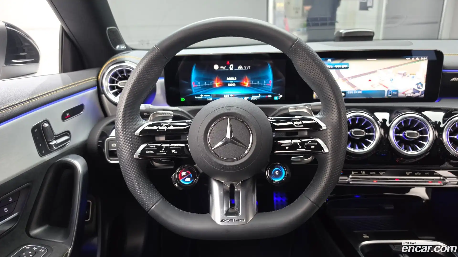 CLA-Class Mercedes-Benz 2025.8-OPTION-017