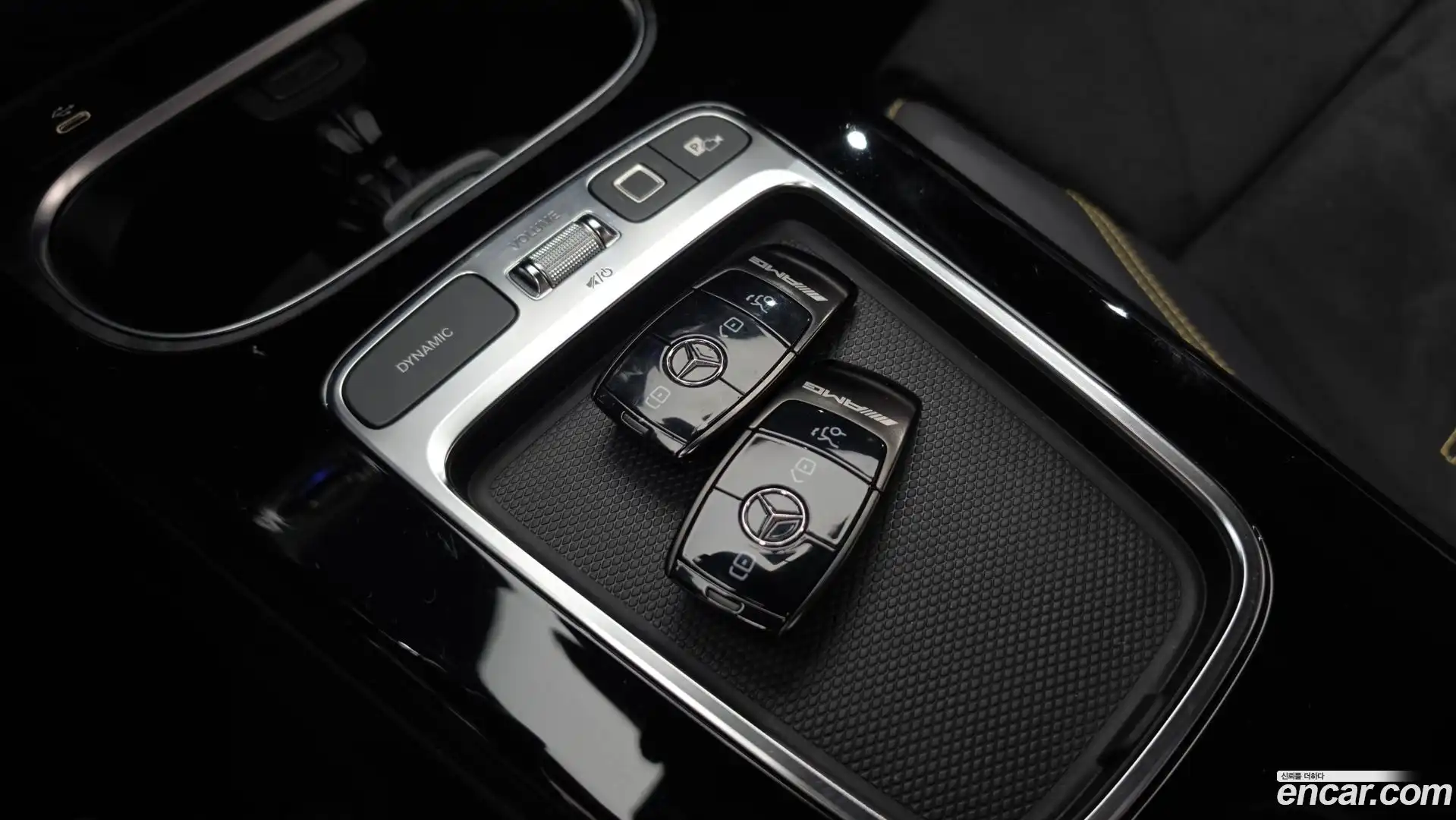 CLA-Class Mercedes-Benz 2025.8-OPTION-020